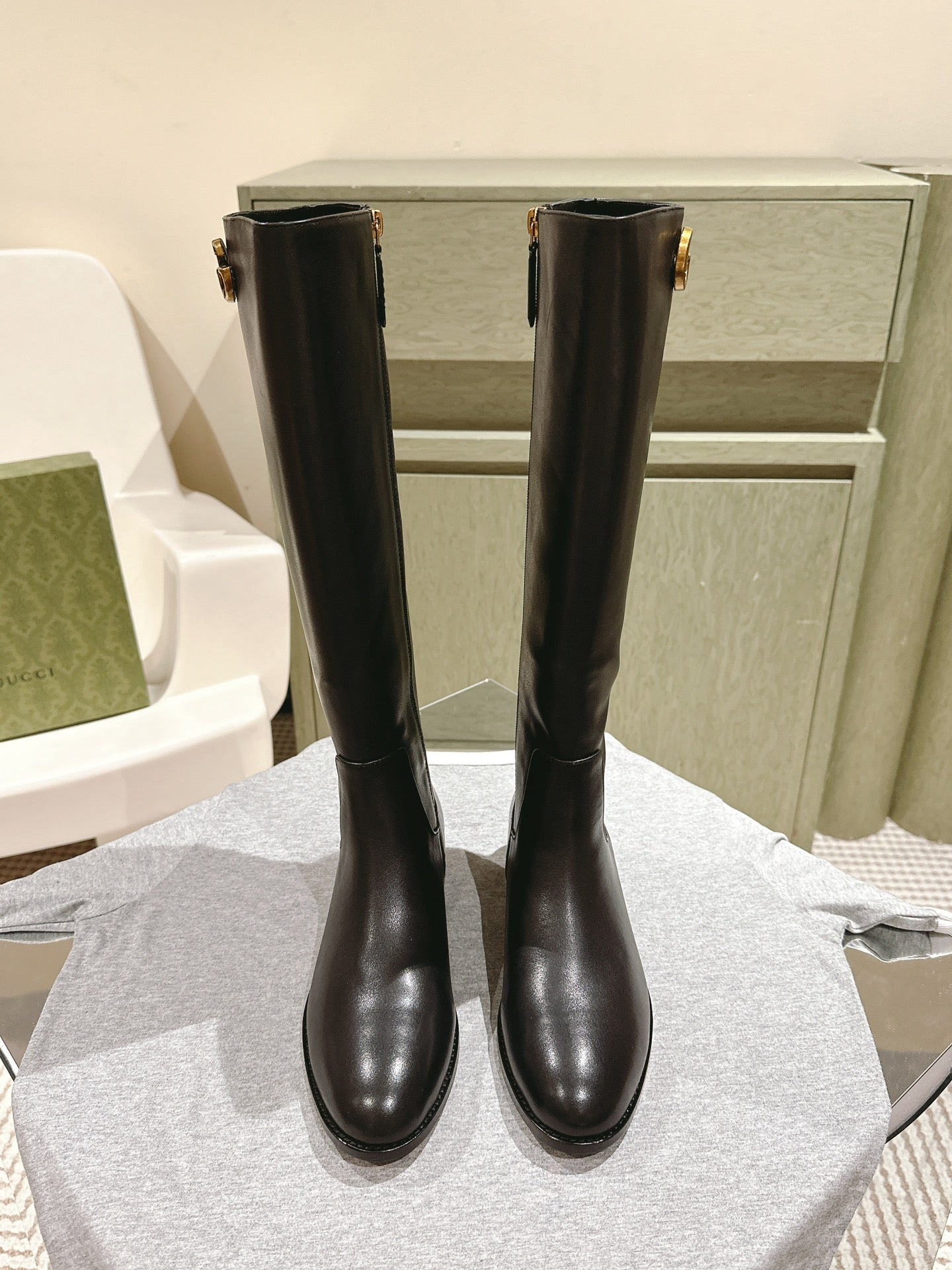 Gucci Boots Black Sheepskin 484873