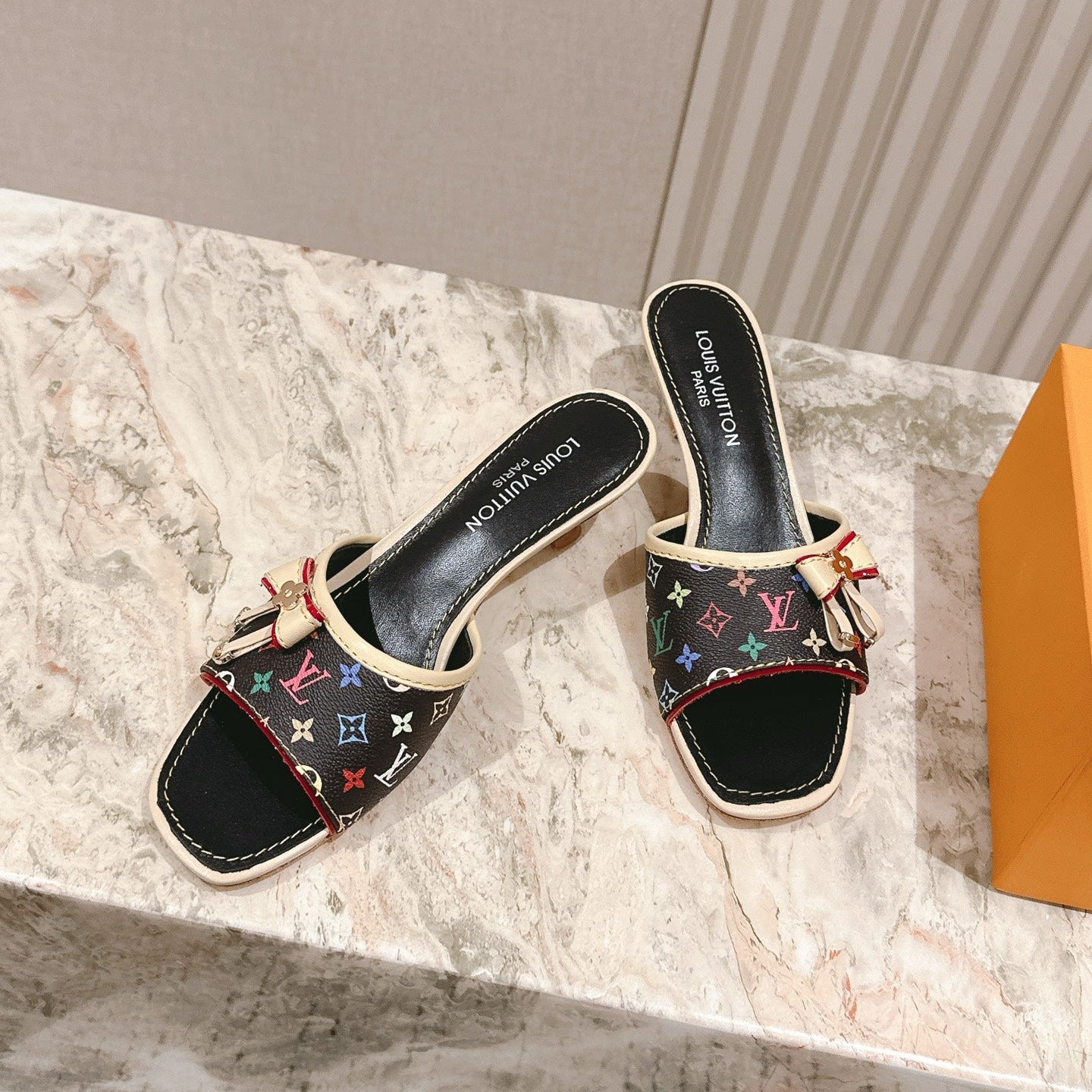 LV 26ss Slippers 45 Black Multicolor Monogram Genuine Leather 656913