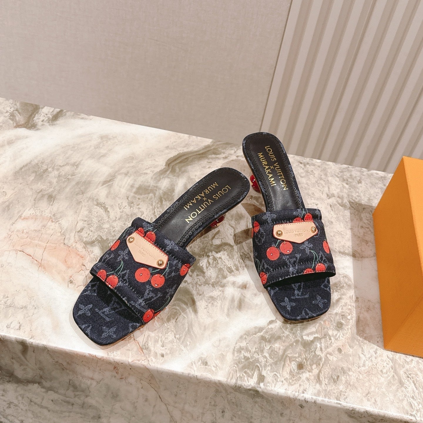 LV 26ss Slippers 45 Navy Blue Denim Leather 656923