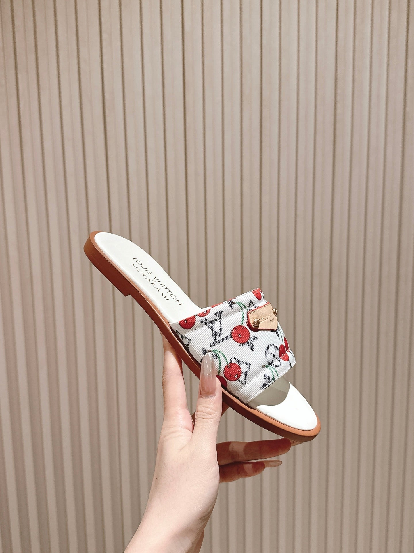 LV 26ss Slippers White Red Denim Leather 656928