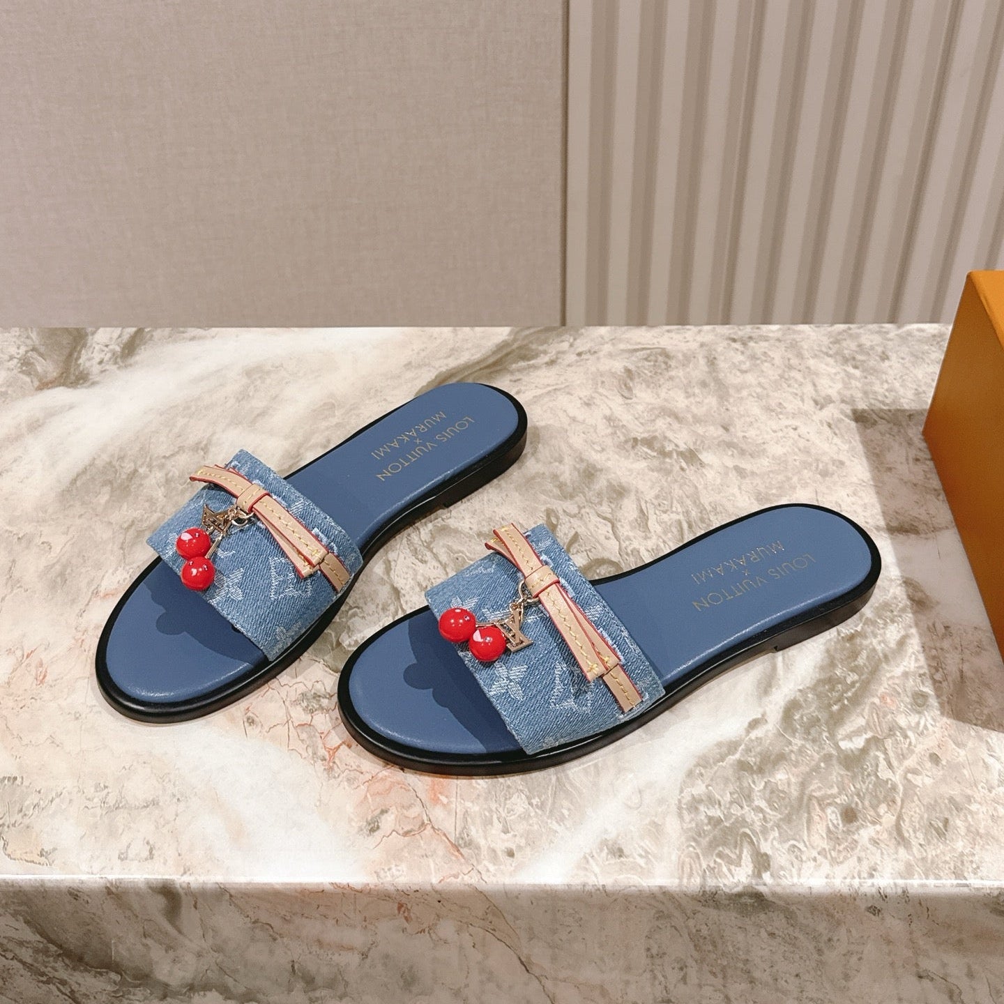 LV 26ss Slippers Blue Monogram Denim Leather 656941