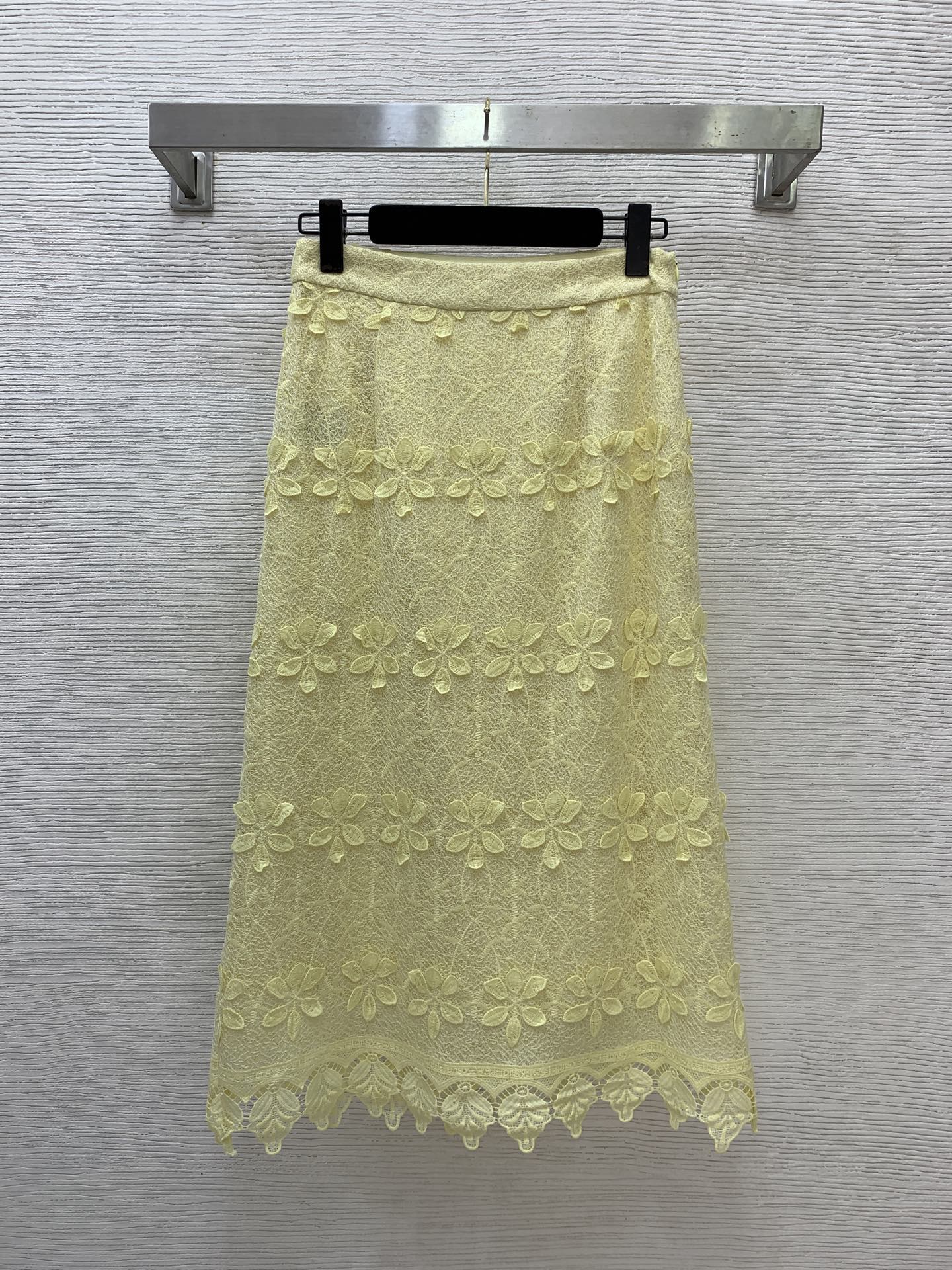 Chanel 2026 Floral Lace Two-piece Set Yellow 355323