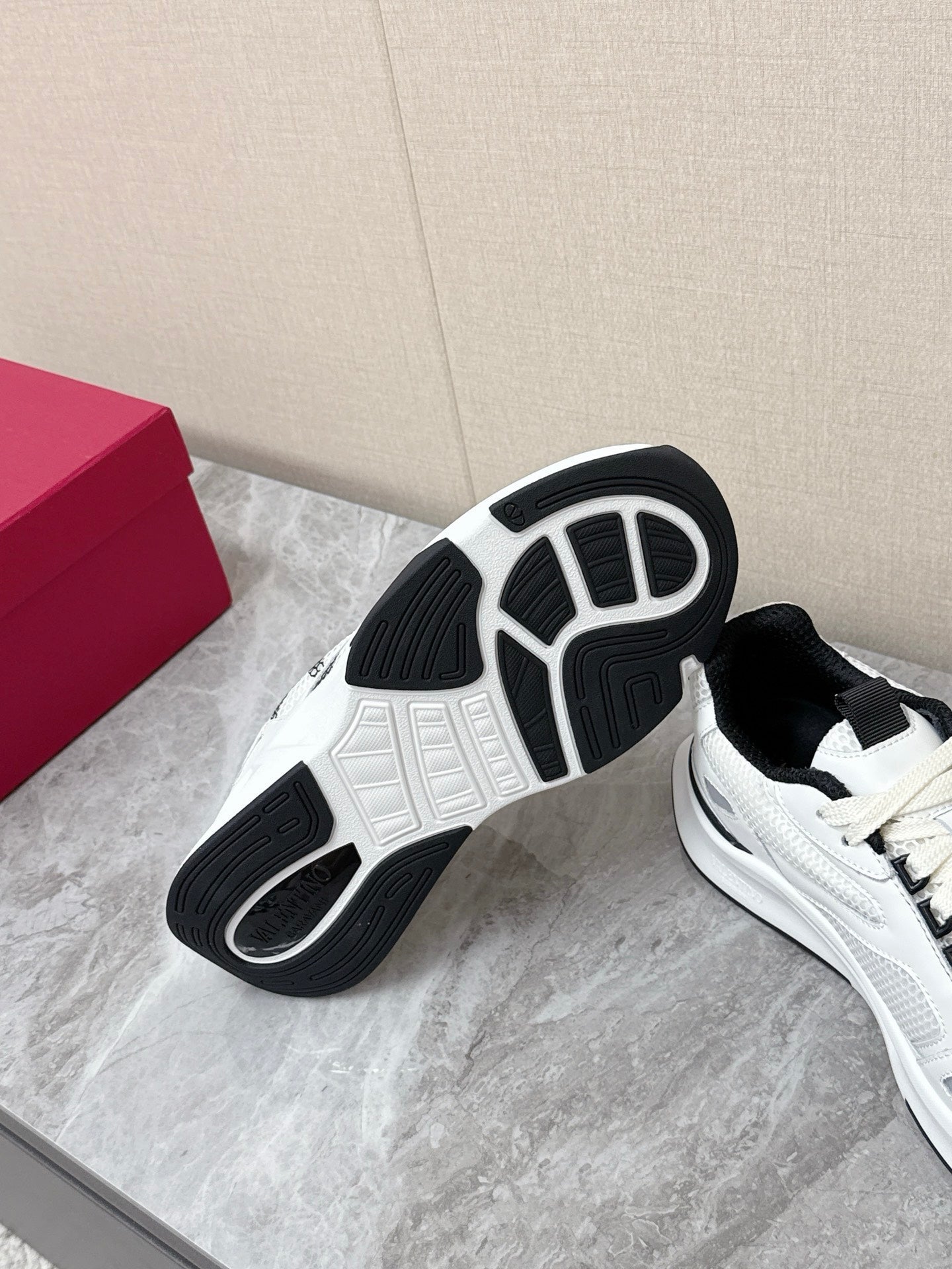 Valentino VLogo Pace Sneakers Mesh Leather 866605