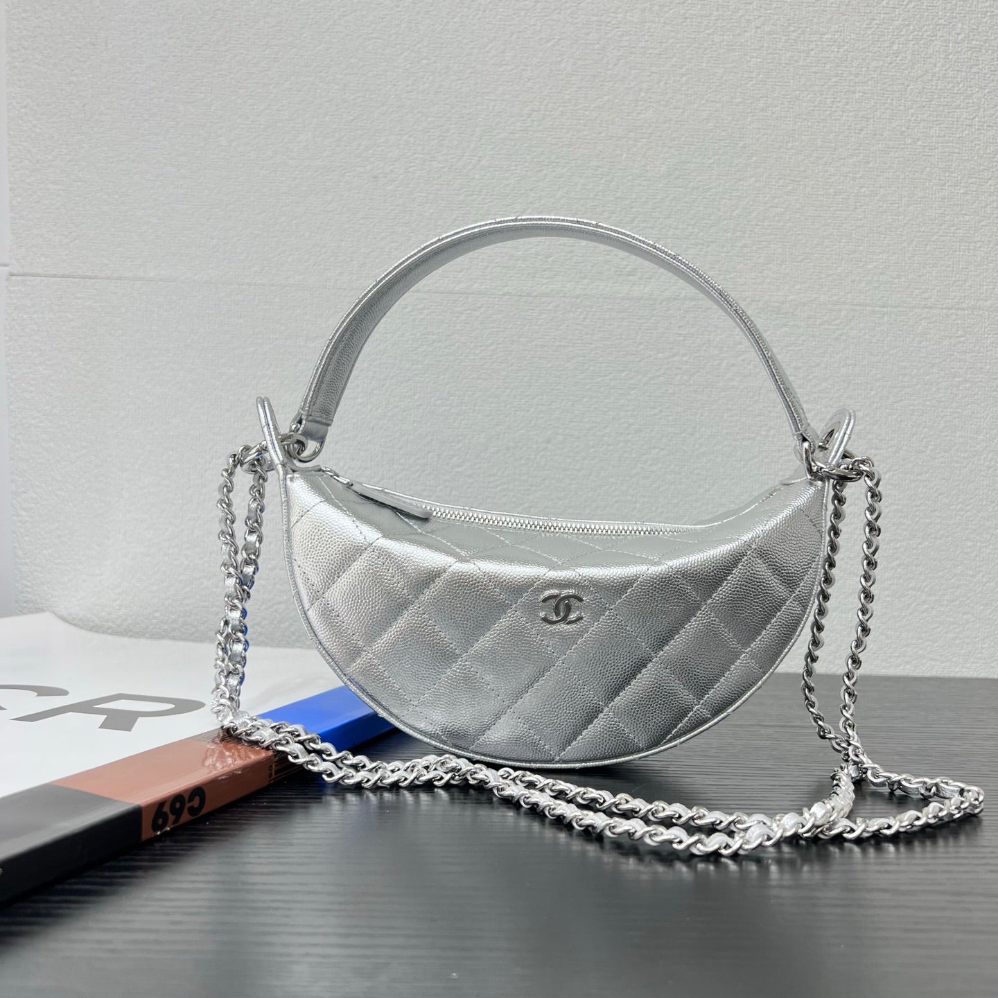 Chanel 2026 Clutch Bag With Strap 22cm Leather