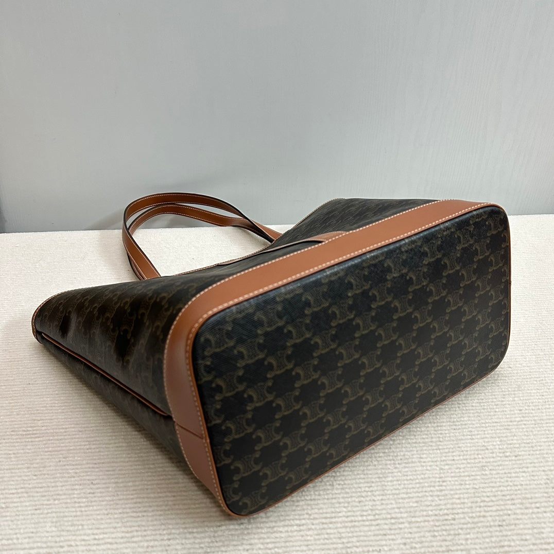 MEDIUM CABAS TRIOMPHE CANVAS 31.5 TAN CALFSKIN