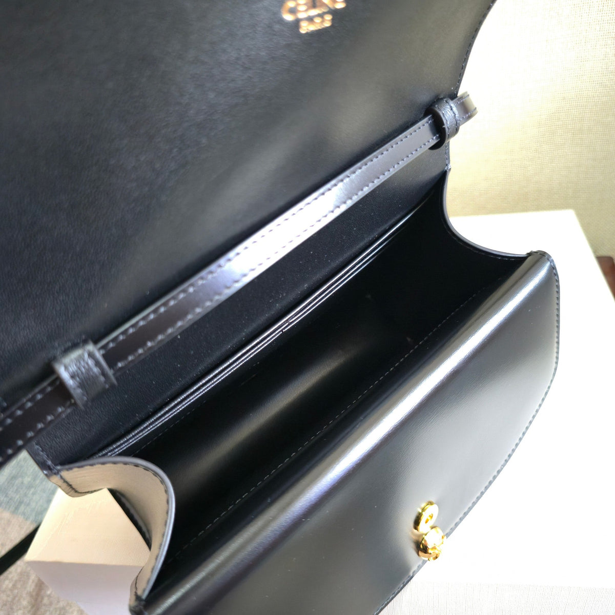 Celine 2025 Duo Wallet On Strap Bag 20cm Black Shinny Calfskin 276323