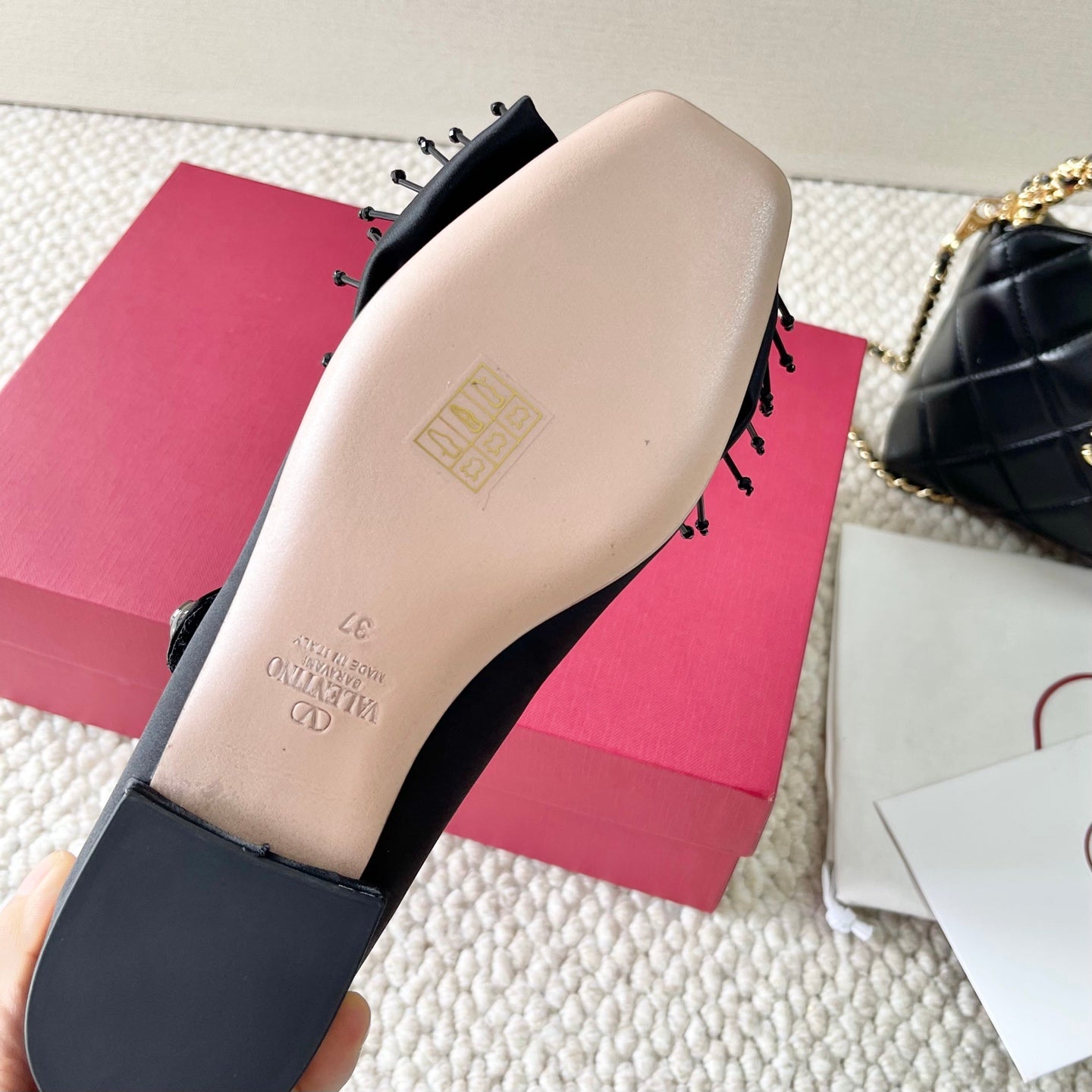 VT 25 Bow Marry Jane Flat Black Silk 345039