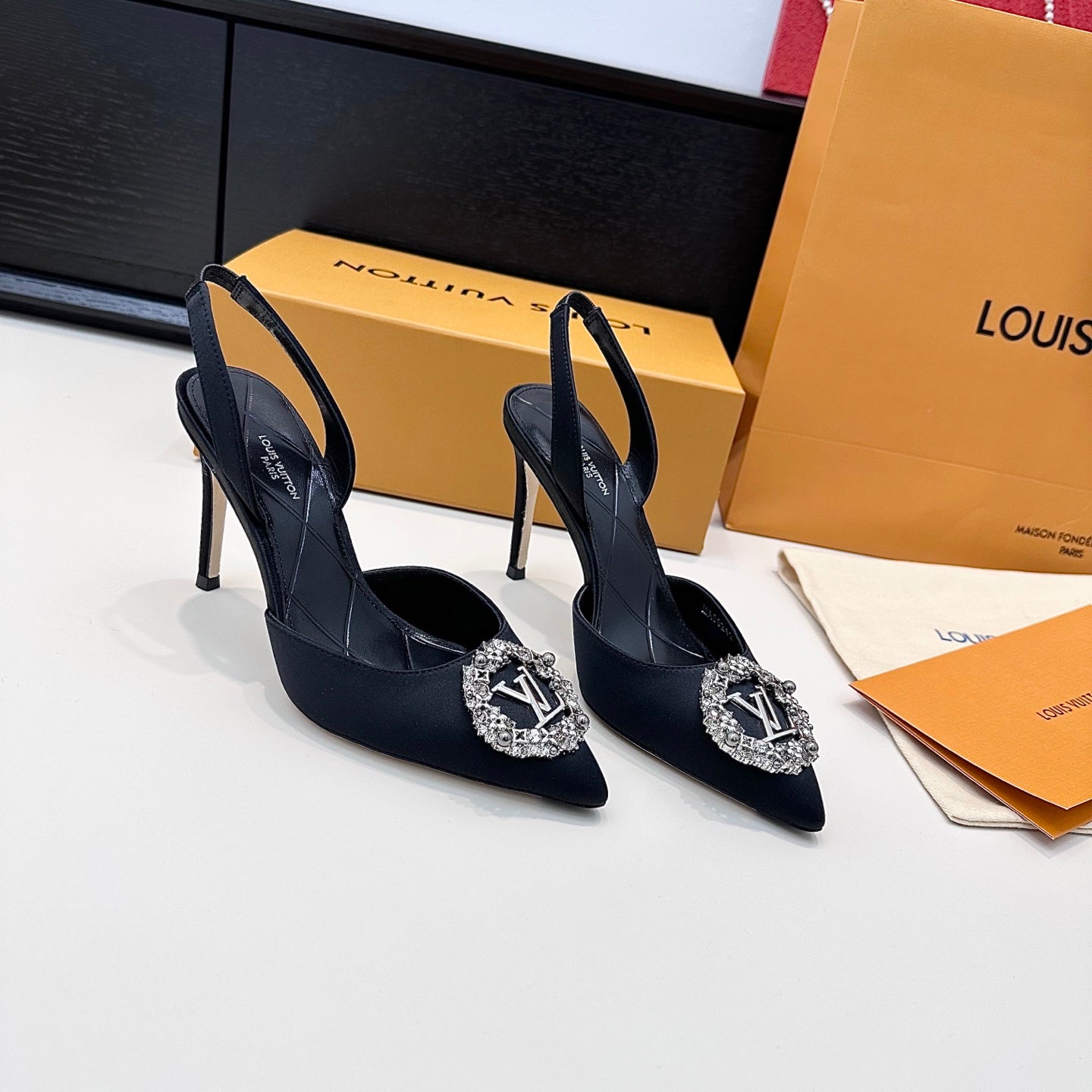 LV 26s Slingback 95 Black Premium Satin 622455