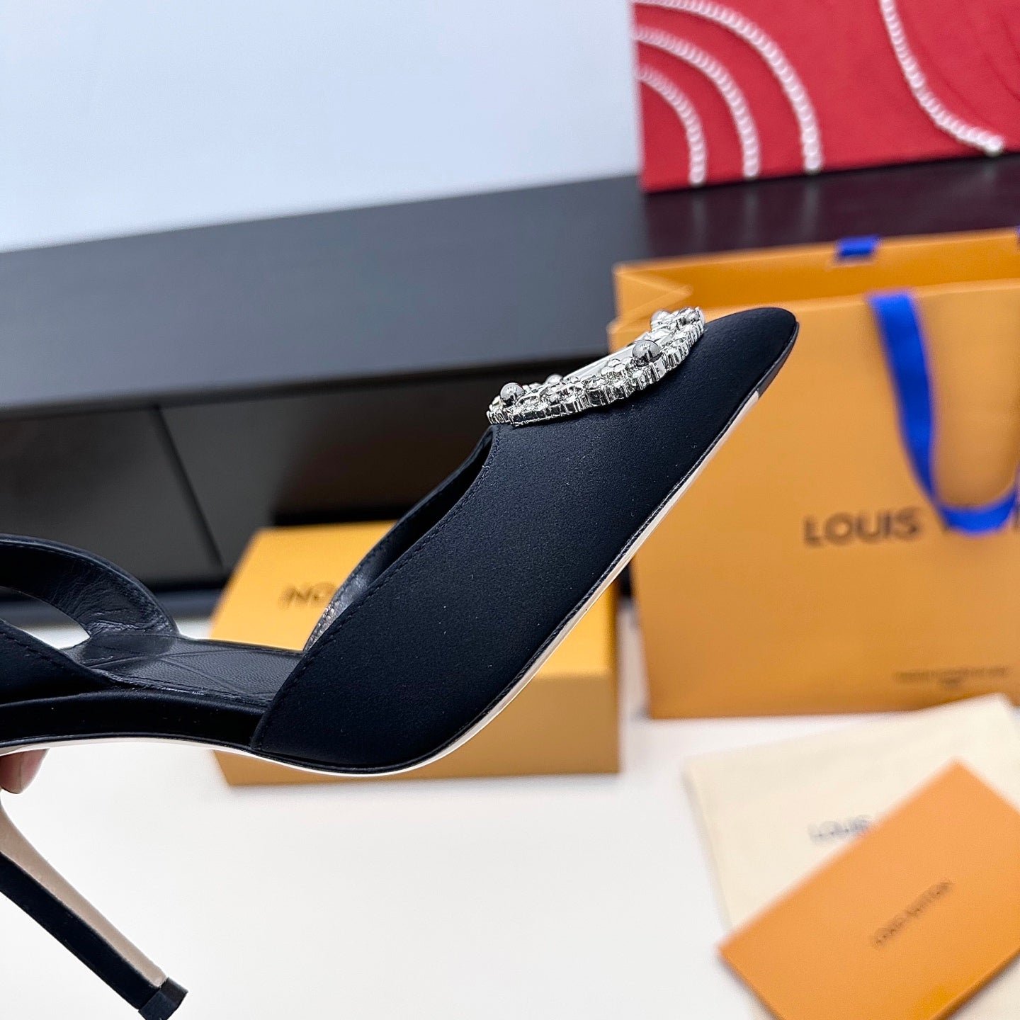 LV 26s Slingback 95 Black Premium Satin 622455