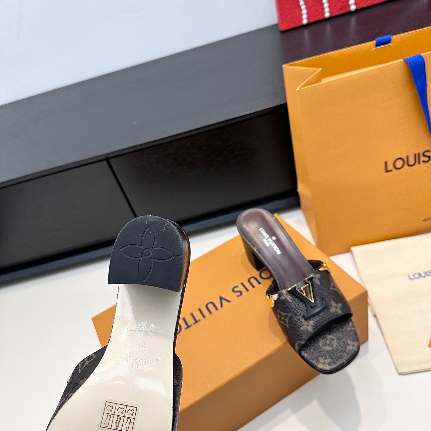 LV 26s High Heels 65 Sandals Dark Brown Calfskin 622392