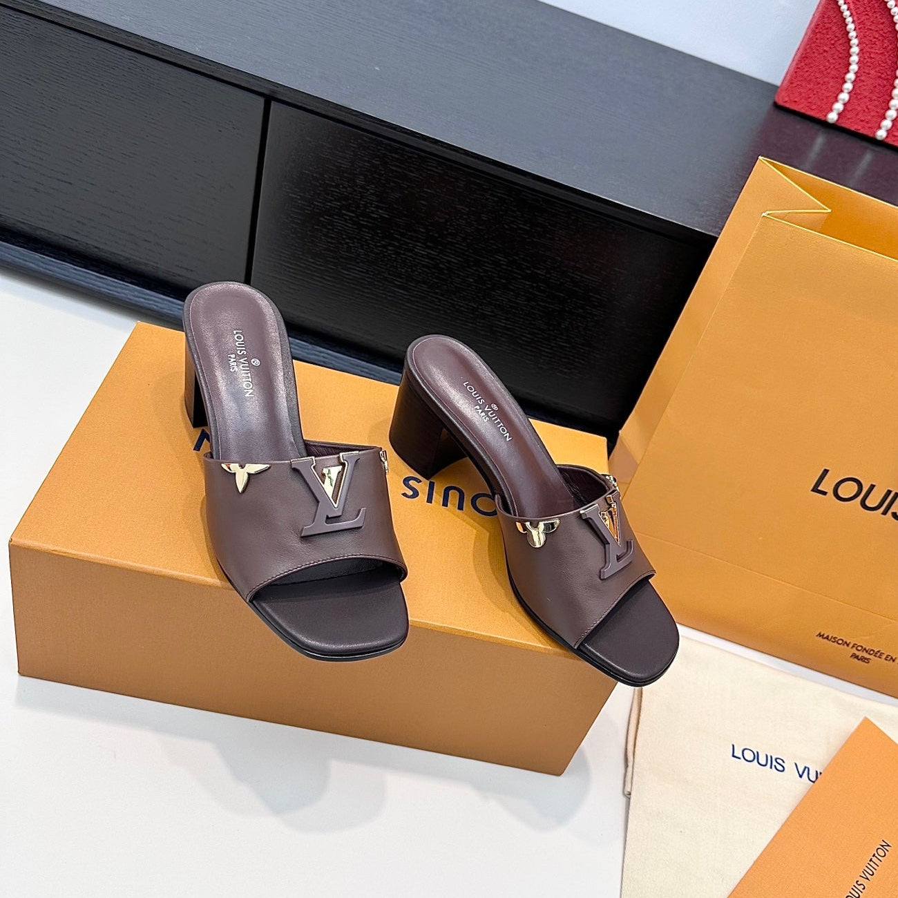 LV 26s High Heels 65 Sandals Chocolate Brown Calfskin 622404