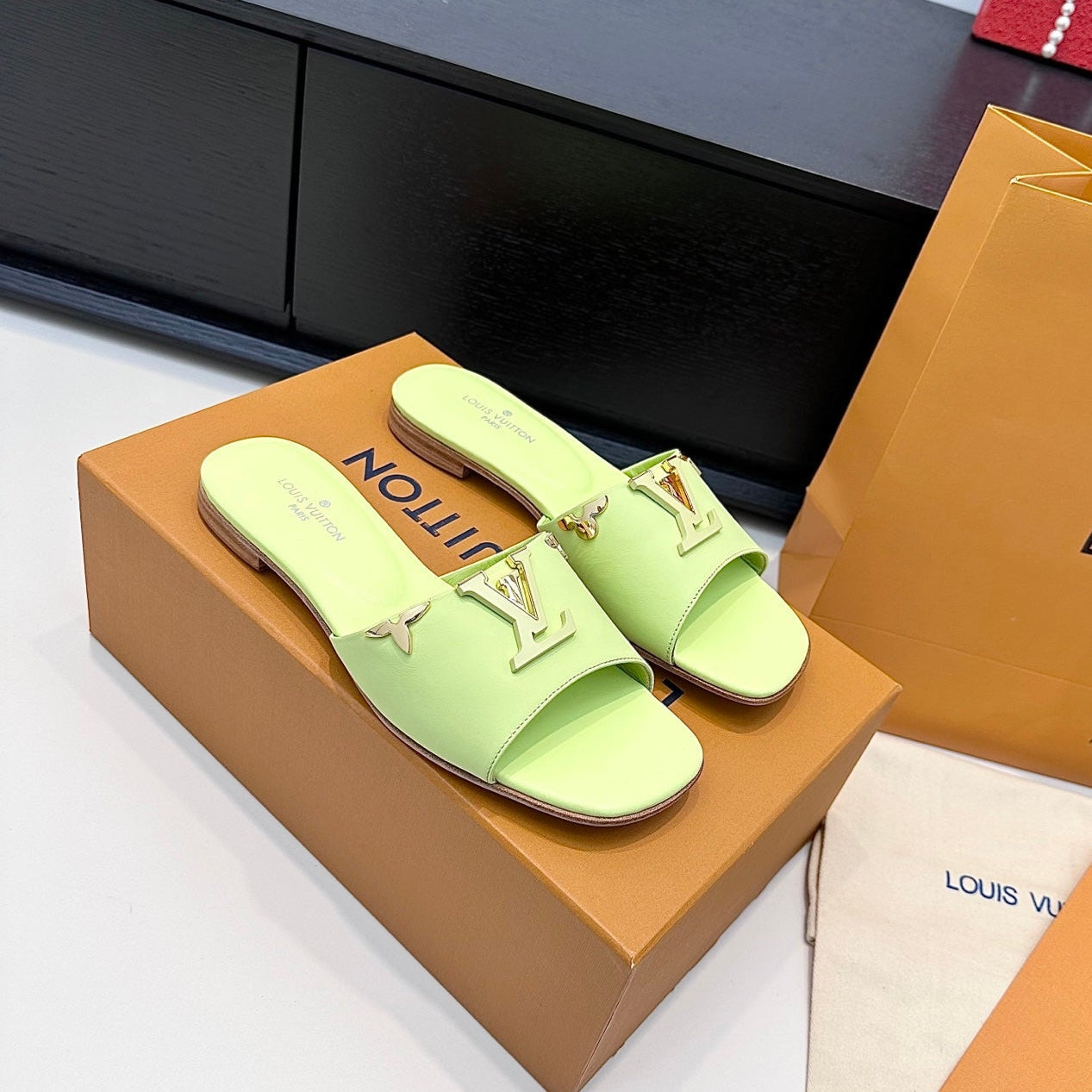 LV 26s V-Buck Sandals Light Mint Green Calfskin 622405
