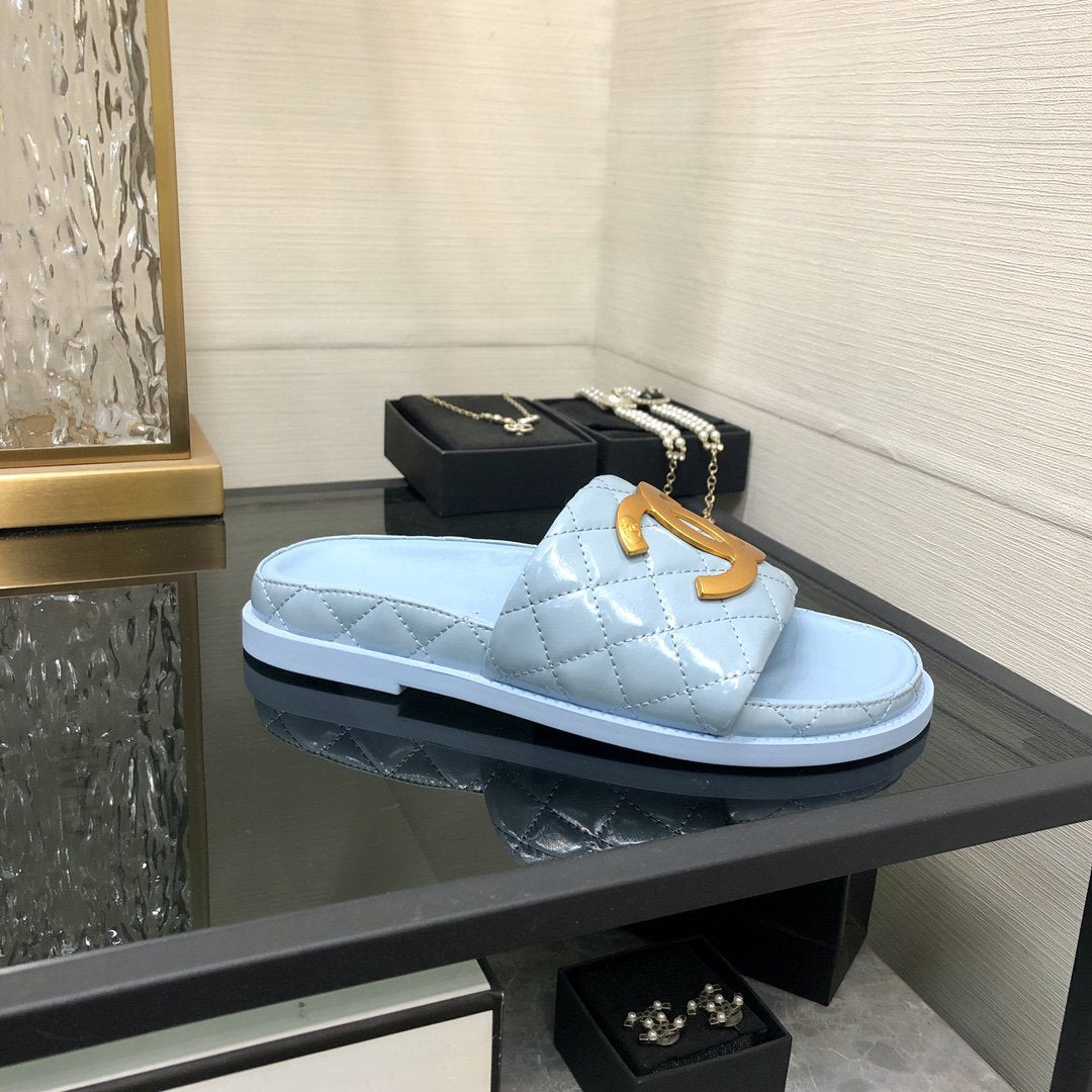 mule sandal 30 cloud blue quilted waxed leather
