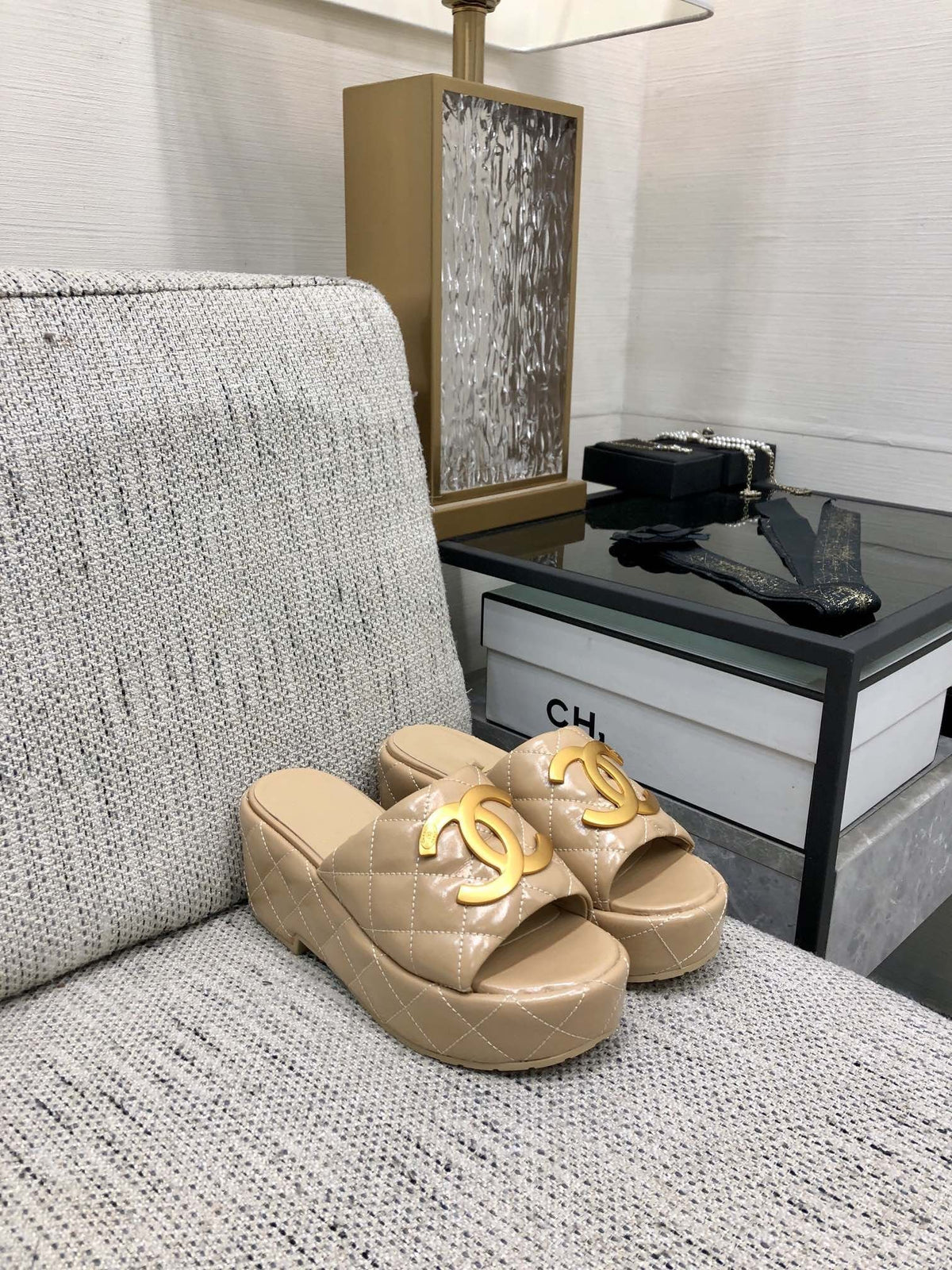 mule sandal 95 beige quilted waxed leather