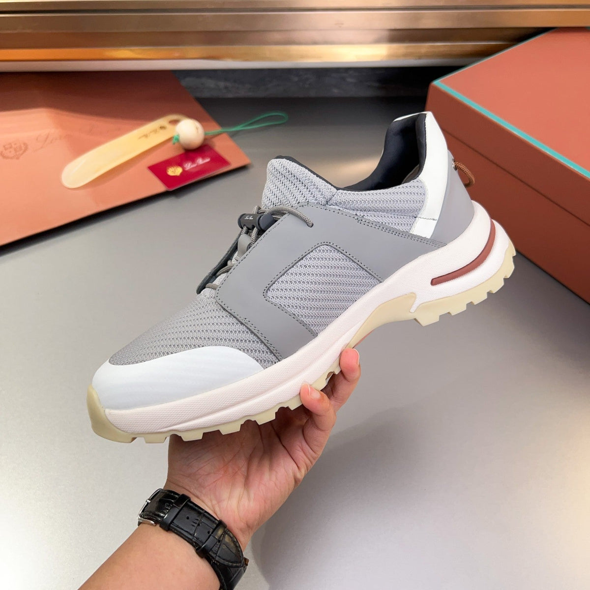 LP TRAIL HIKER WALK SNEAKER LIGHT GRAY MESH BREATHABLE