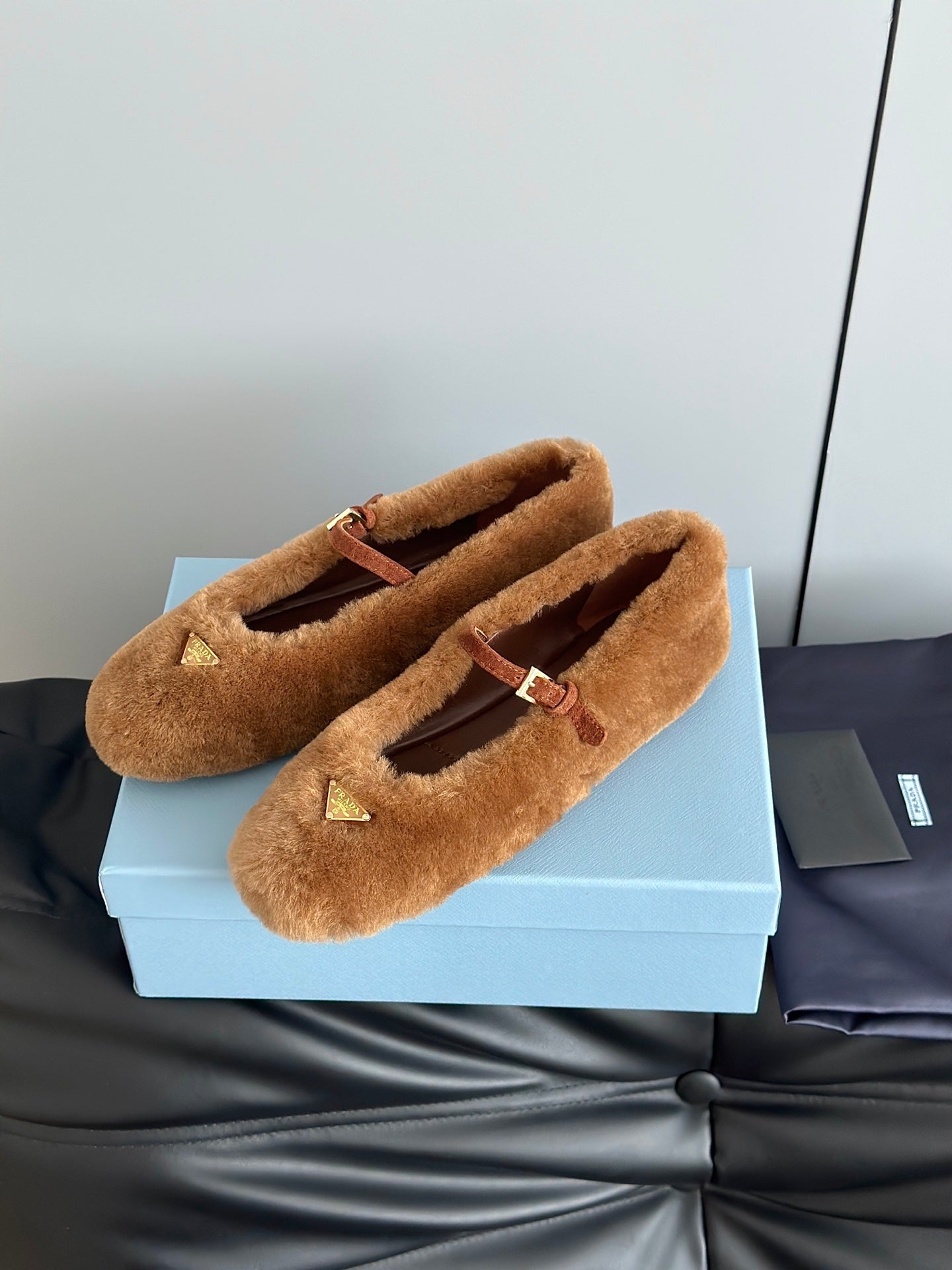 Prada 25s Mary Jane Ballet Flats Caramel Brown Wool 538455