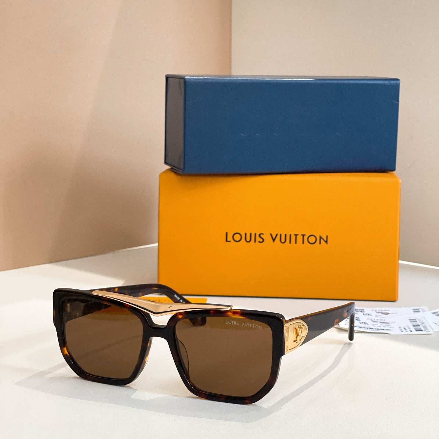Louis Vuitton Sunglasses 655454