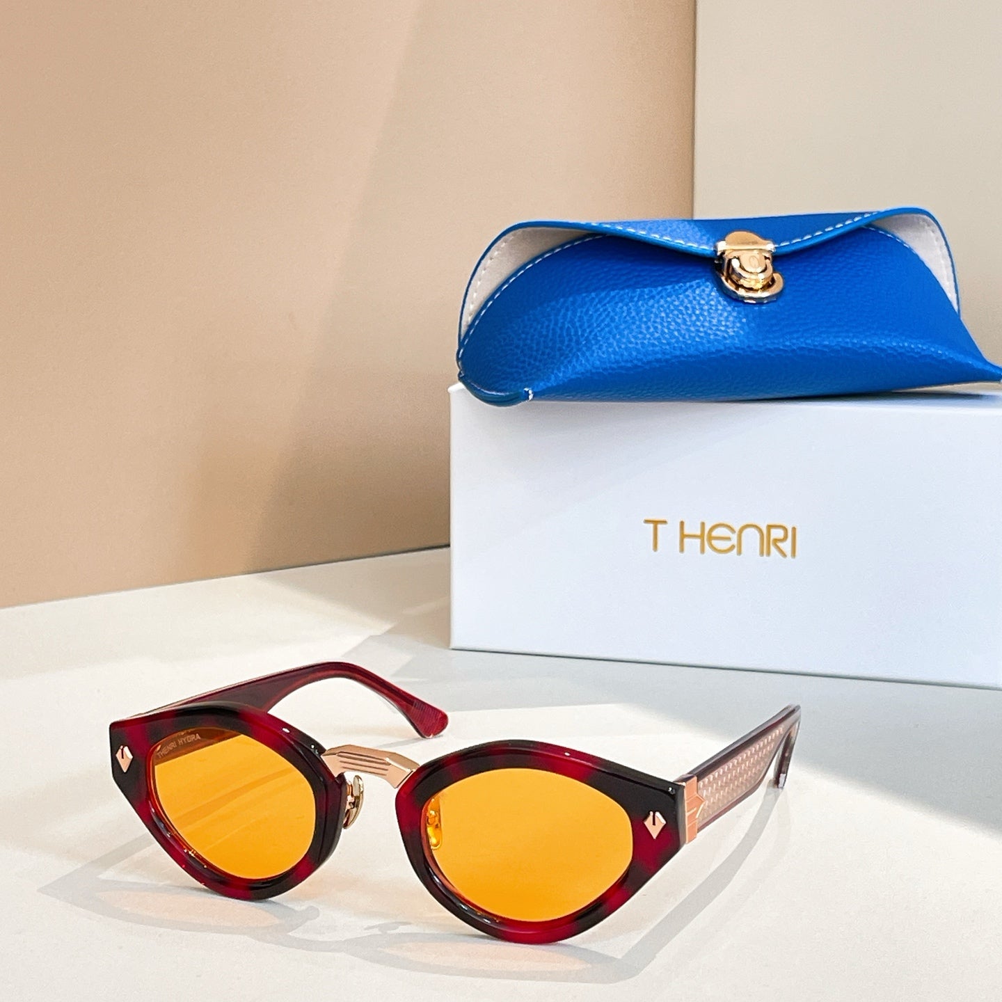 Thenri Sunglasses 719714
