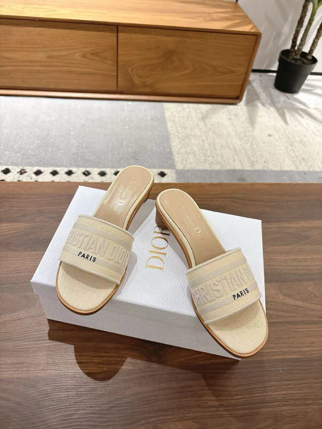 CD 26s Embroidered Sandals Beige Canvas Sheepskin 664323