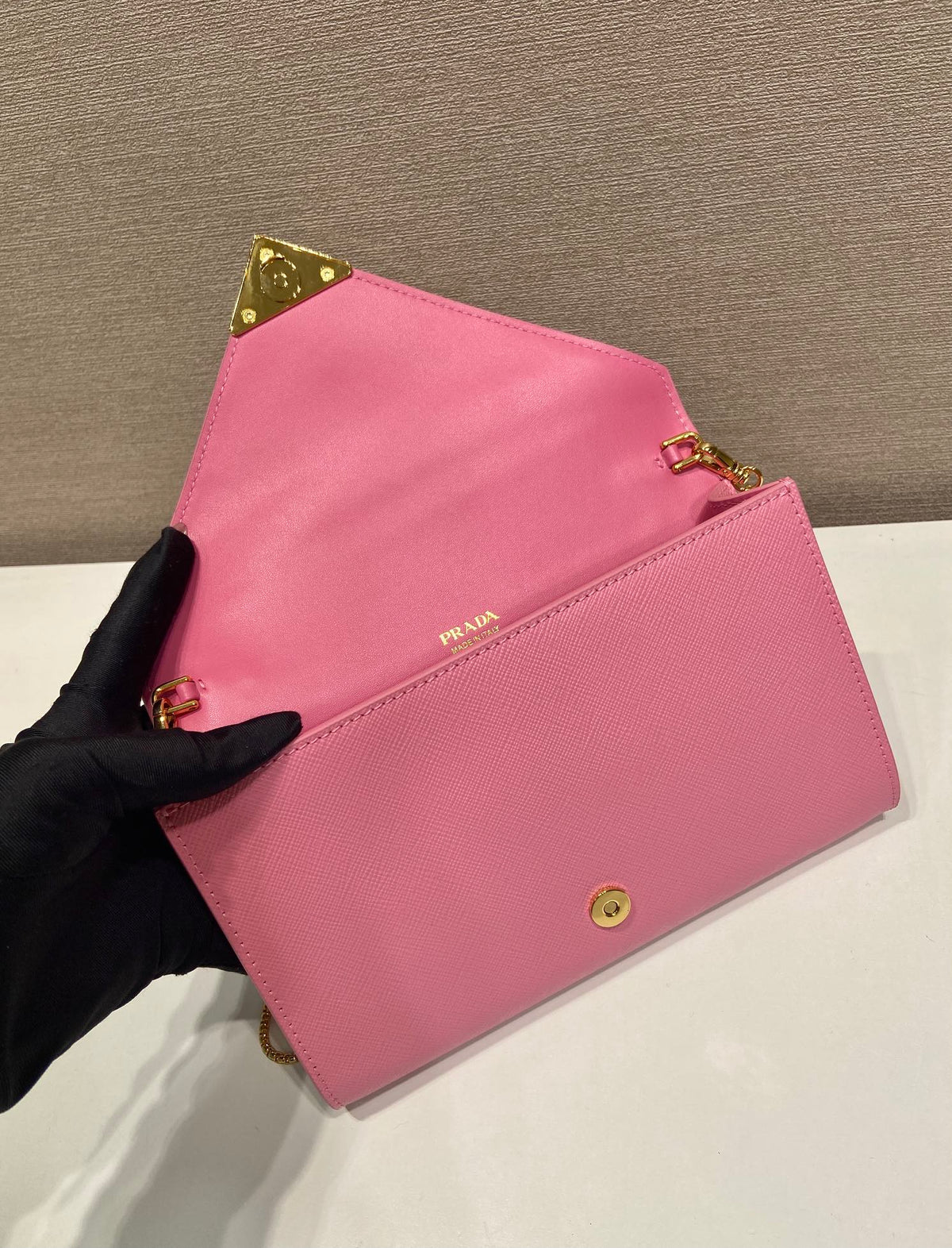 PRA Cross pattern envelope bag pink leather 341153