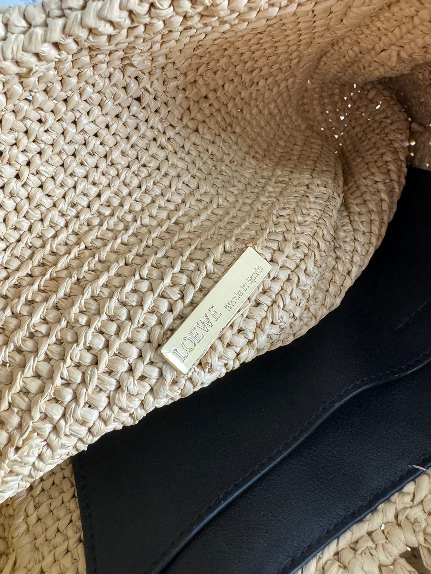Loewe Ola Shoulder Bag 26 Beige Raffia 274681
