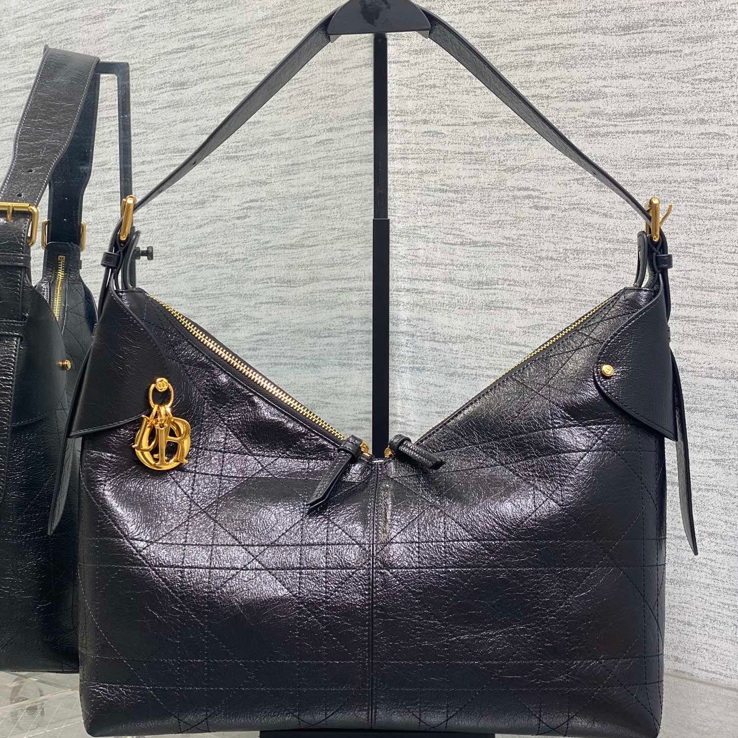 Dior 2025 Voyage Bag 34cm Black Grained Calfskin 267755