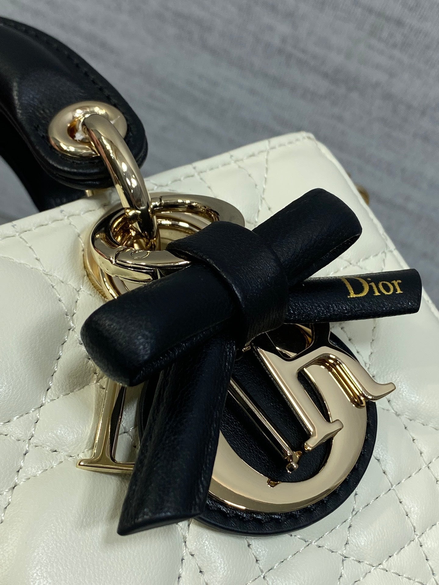 Dior 2026 Bow D-Joy Micro Bag White Black Lambskin 284127