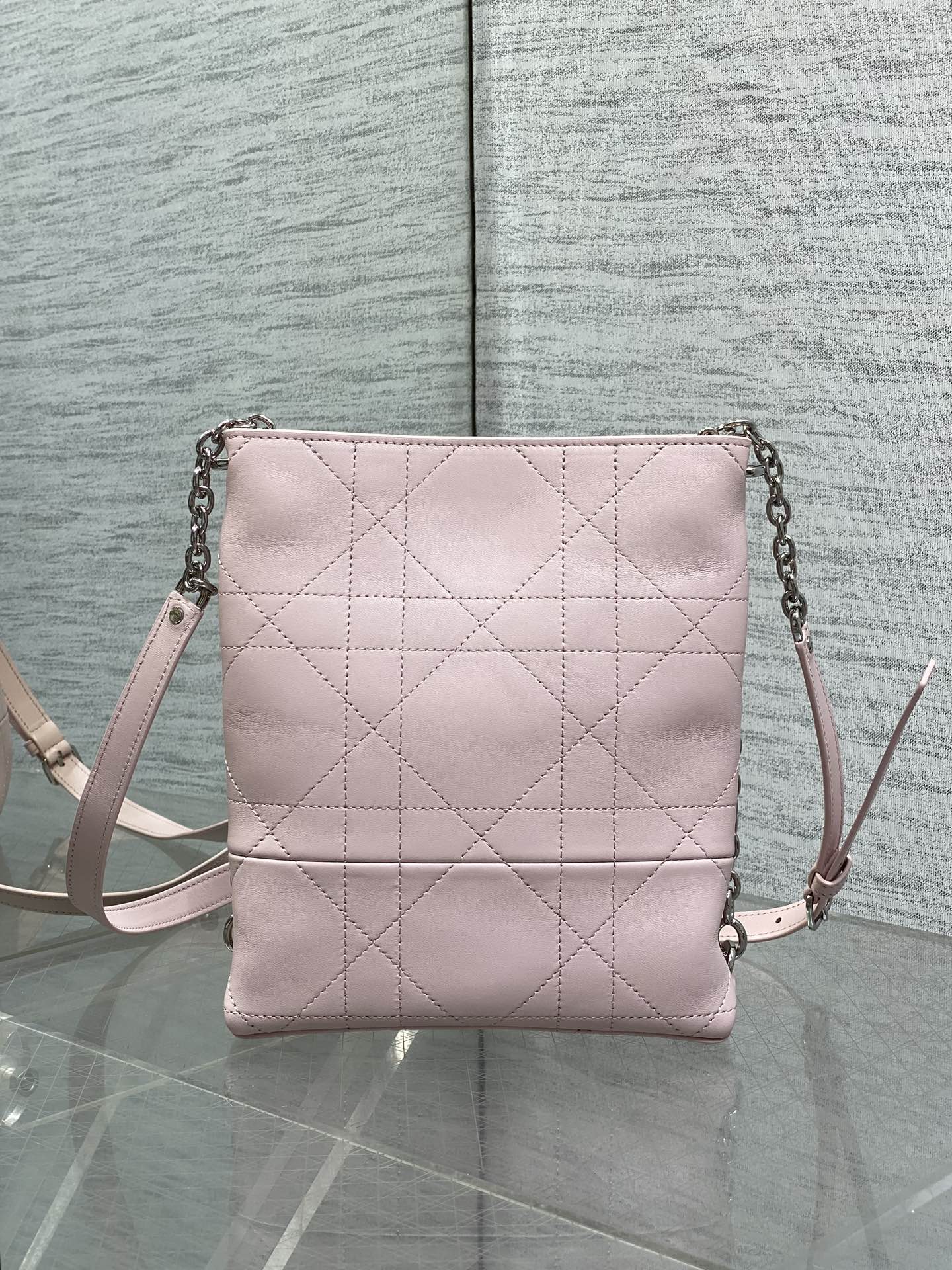 Dior 2026 Trianon Hobo Chain Bag 21cm Lambskin 289177