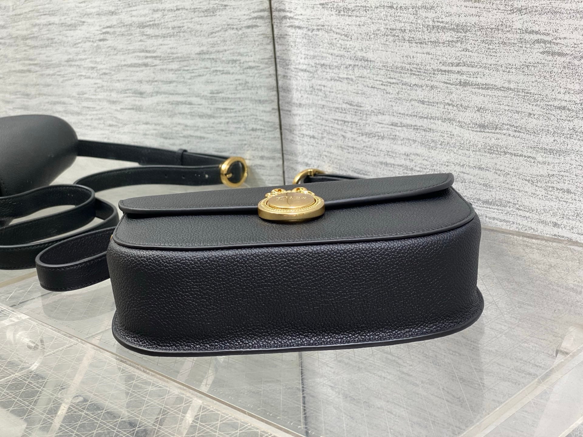 Dior 2026 Médaillon Flap Bag 23cm Grained Calfskin