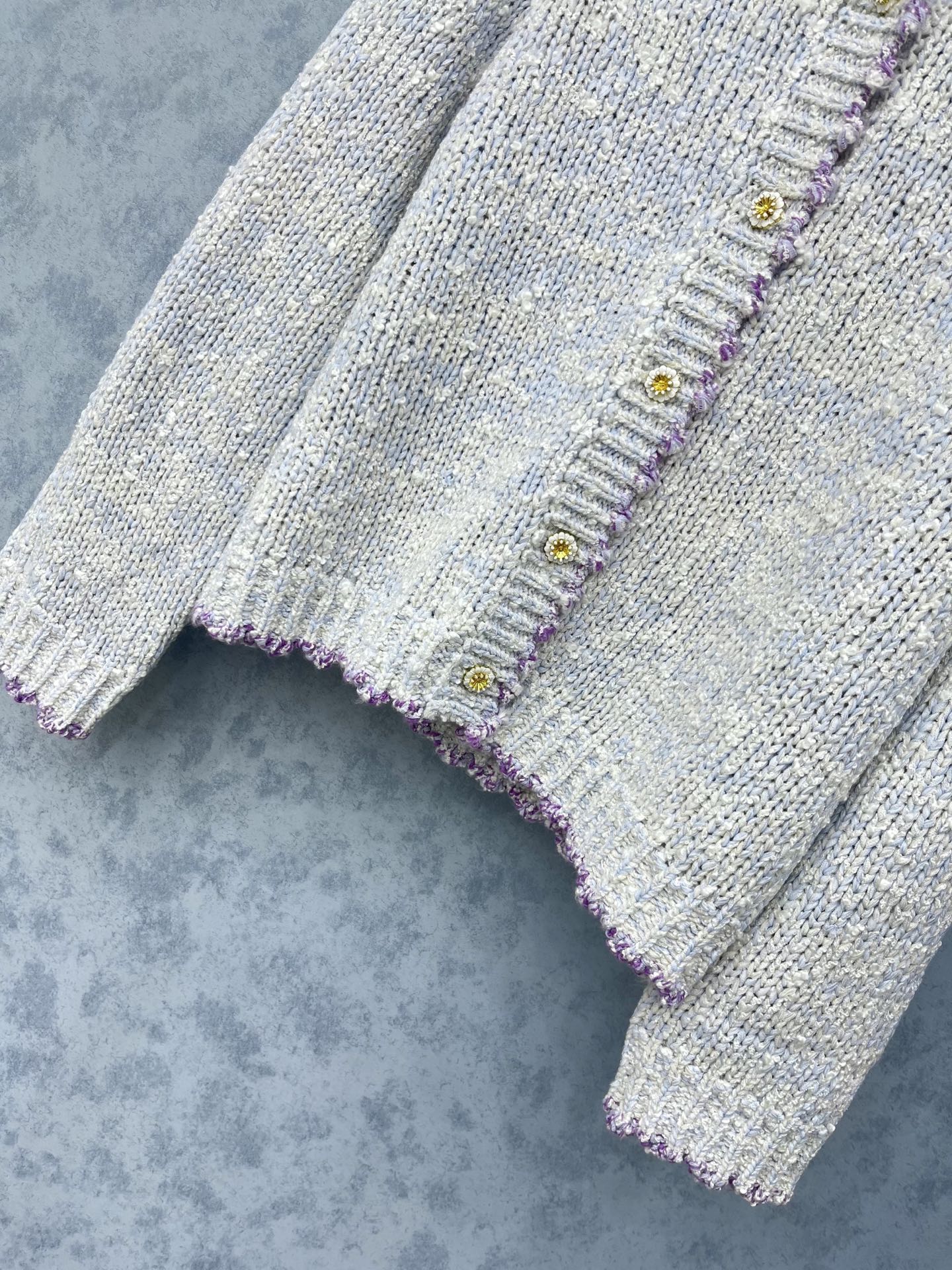 CC 2025 Cardigan Light Gray mix Purple Wool 325877