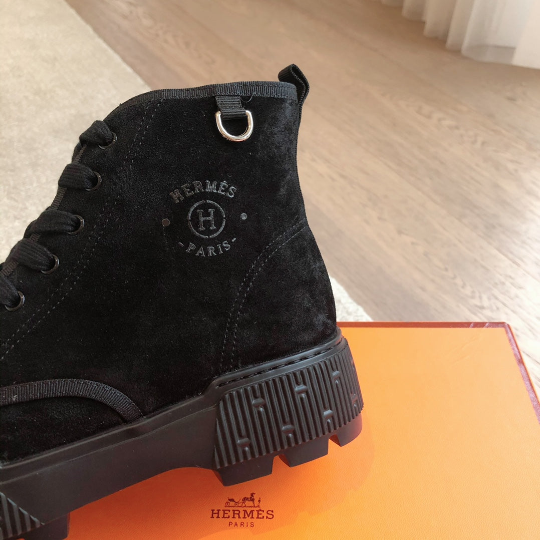 HM ITINERAIRE ANKLE BOOT BLACK SUEDE