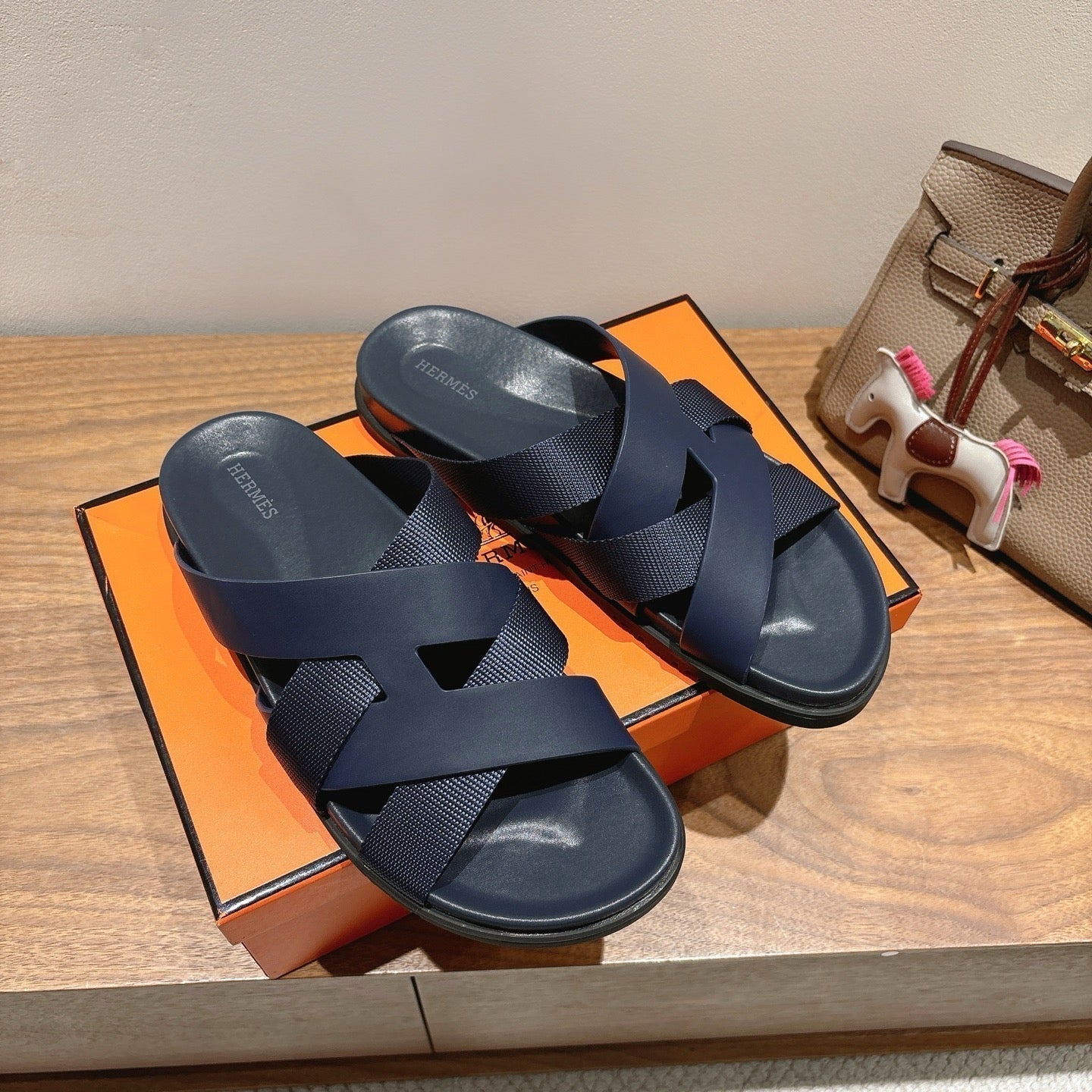 HM 25 Kazimir Sandal Two-tone Calfskin Canvas
