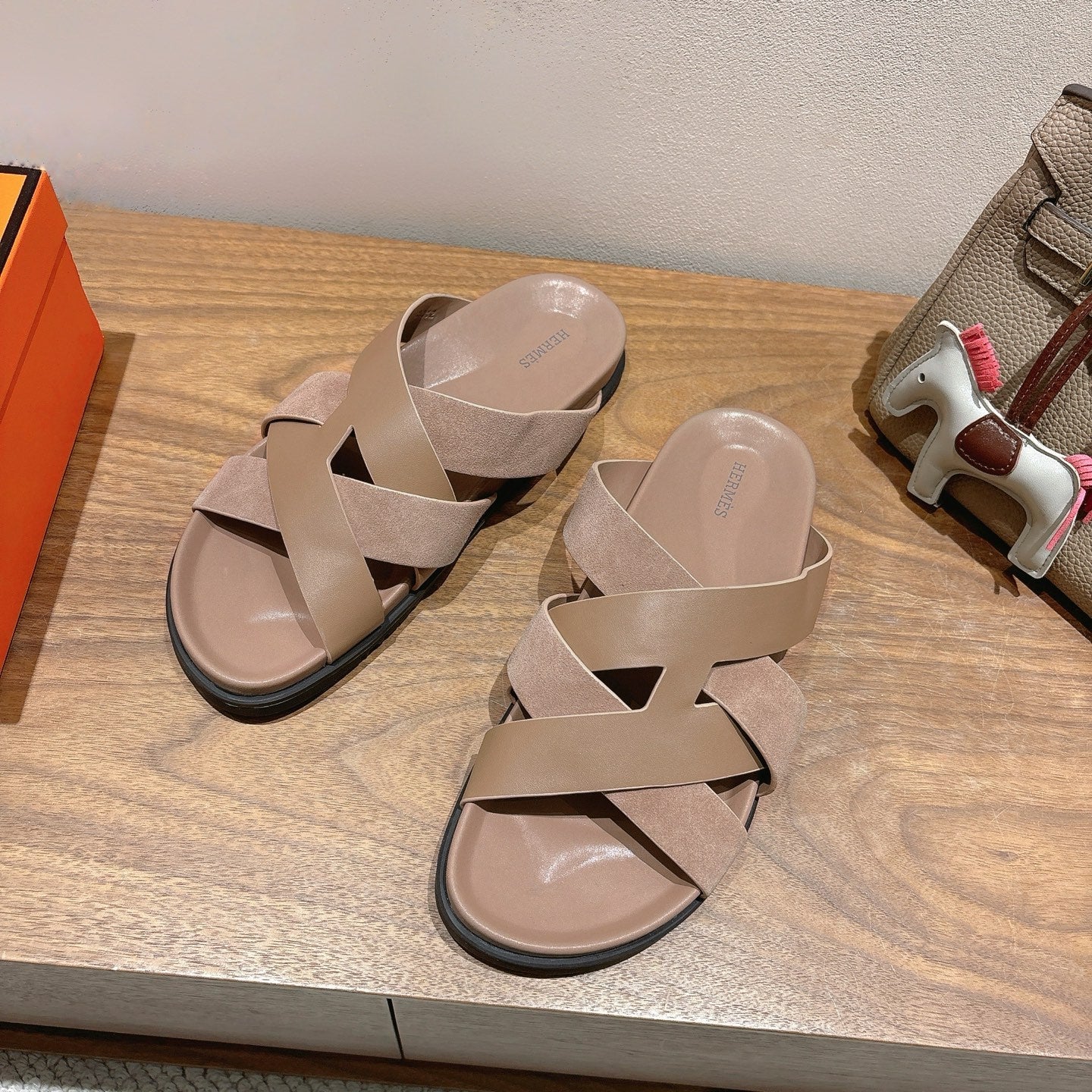 HM 25 Kazimir Sandal Calfskin Suede