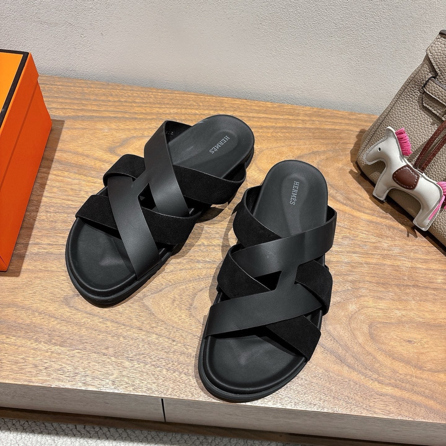 HM 25 Kazimir Sandal Calfskin Suede