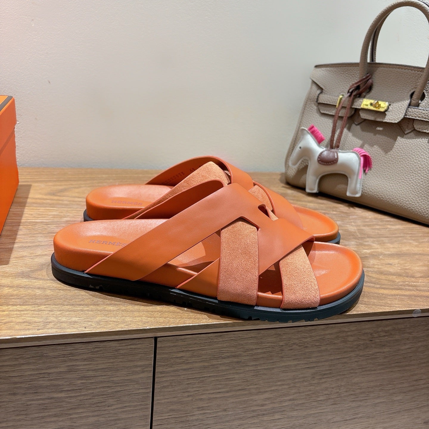 HM 25 Kazimir Sandal Calfskin Suede