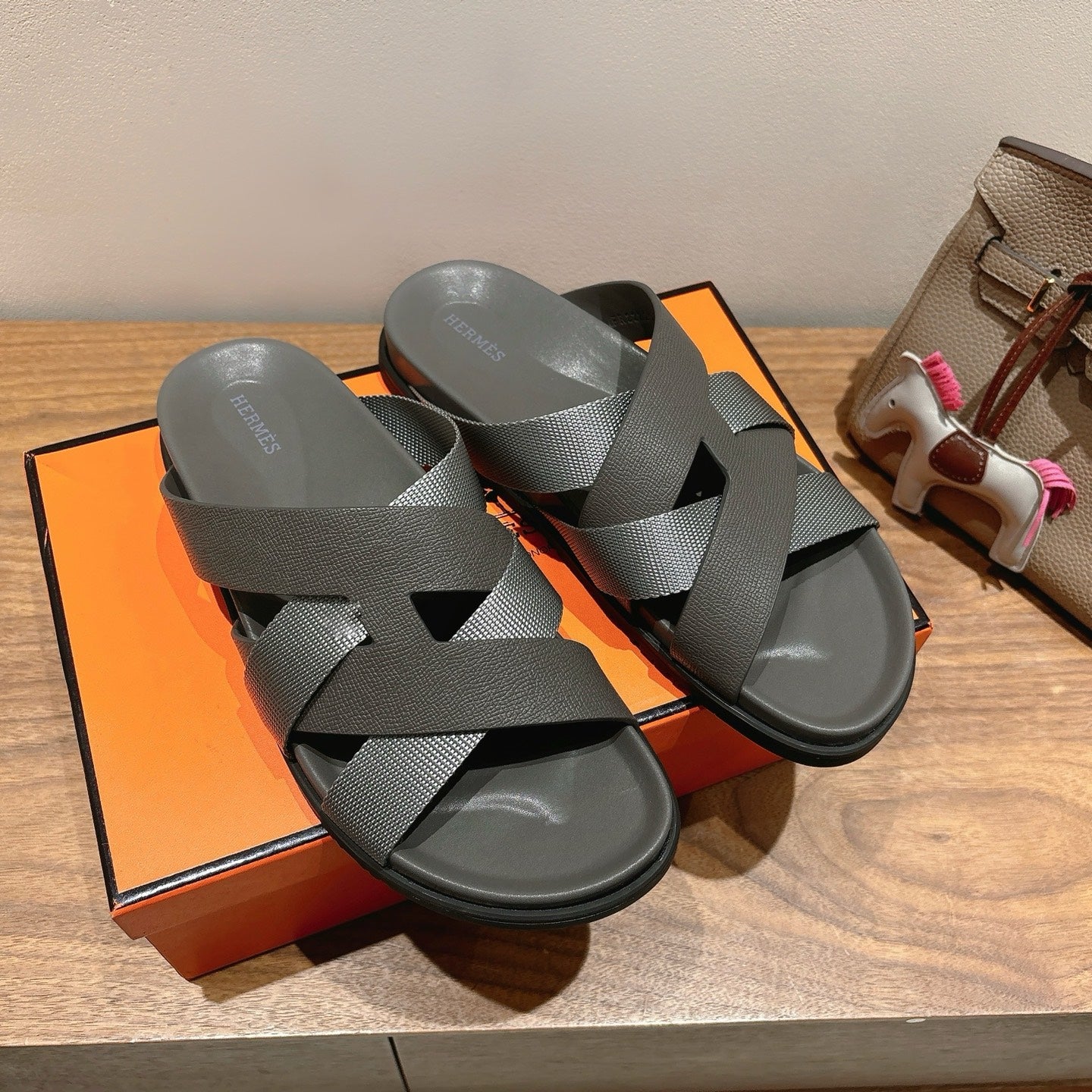 HM 25 Kazimir Sandal Calfskin Canvas