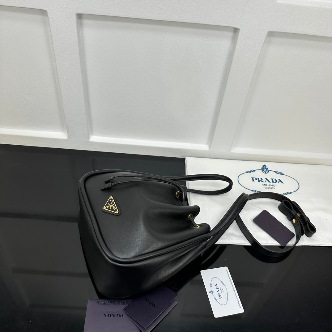 Prada 2026 Darling Bucket Bag 22cm Calfskin