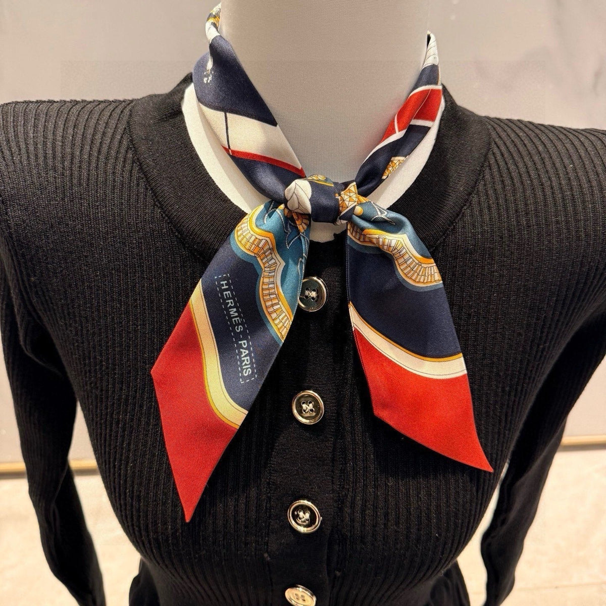 HM Twilly Mini Scarf 86CM Orange Black Blue Mulberry Silk 968827