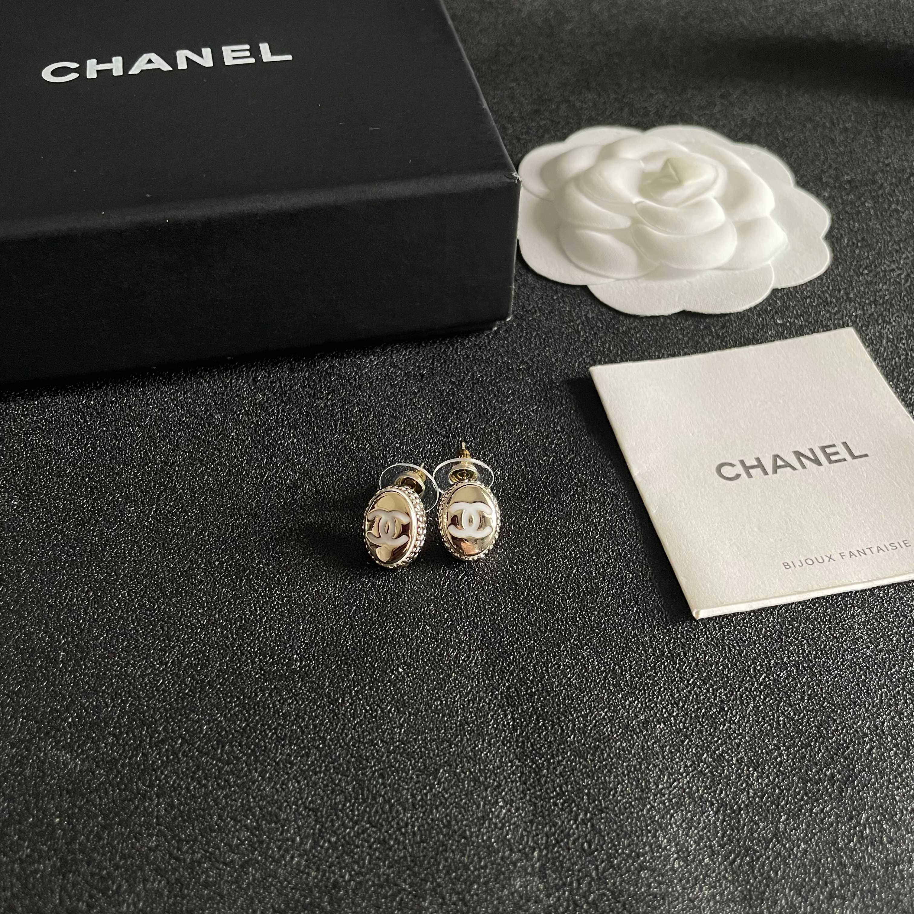 CC Vintage Double C Gold Earrings