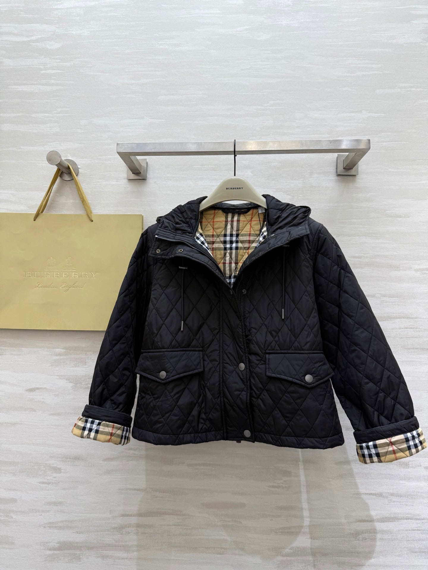 Burberry 25 Quilted Jacket Black Polyester Cotton