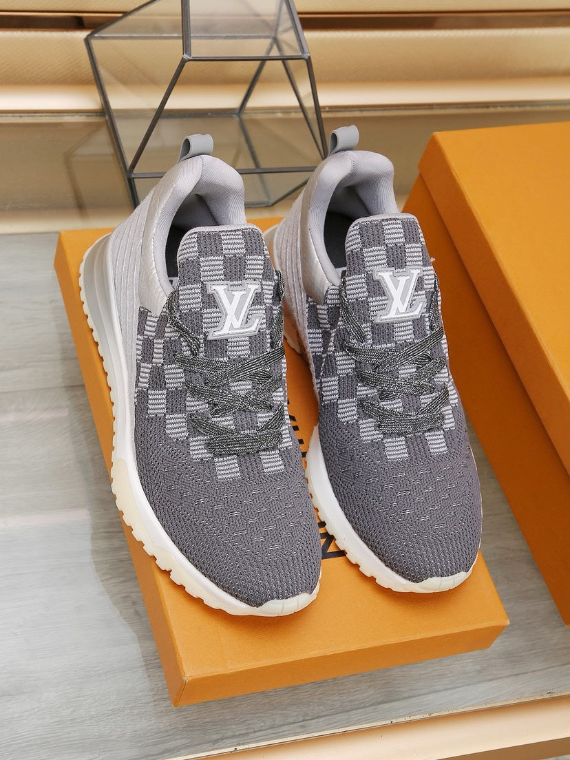 SNEAKERS IN SMOKE GREY MESH BREATHABLE AND RUBBER