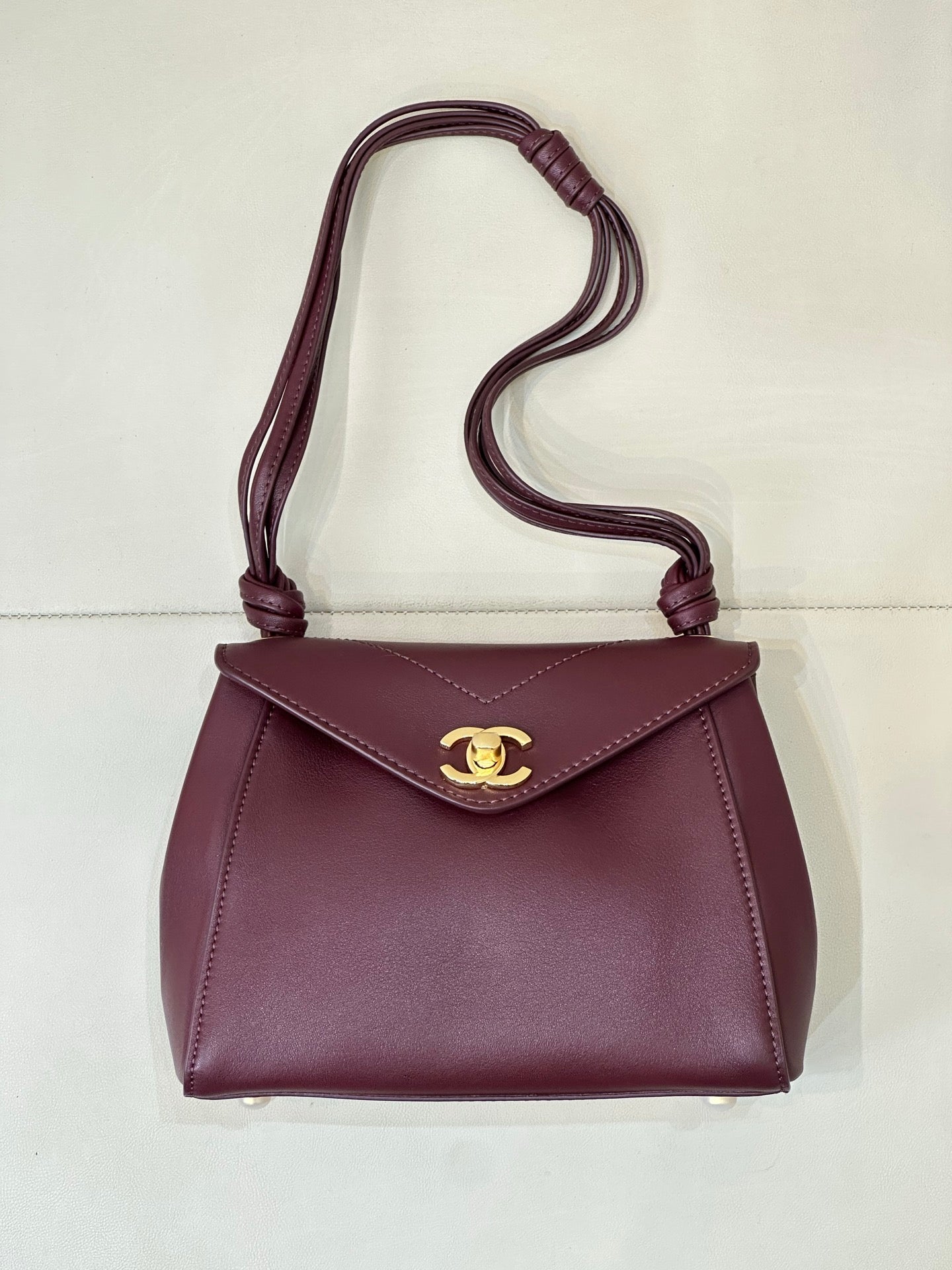 Chanel 2026 V-shaped Flap Bag 19.5cm Burgundy Smooth Leather