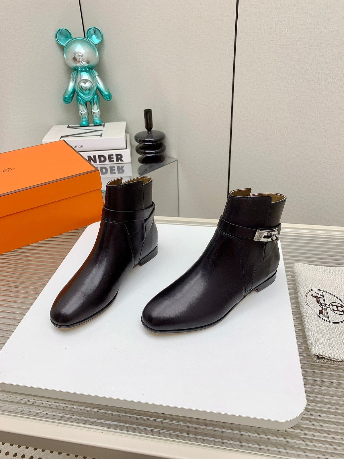 HM Neo Ankle Boot Black Calfskin 971373