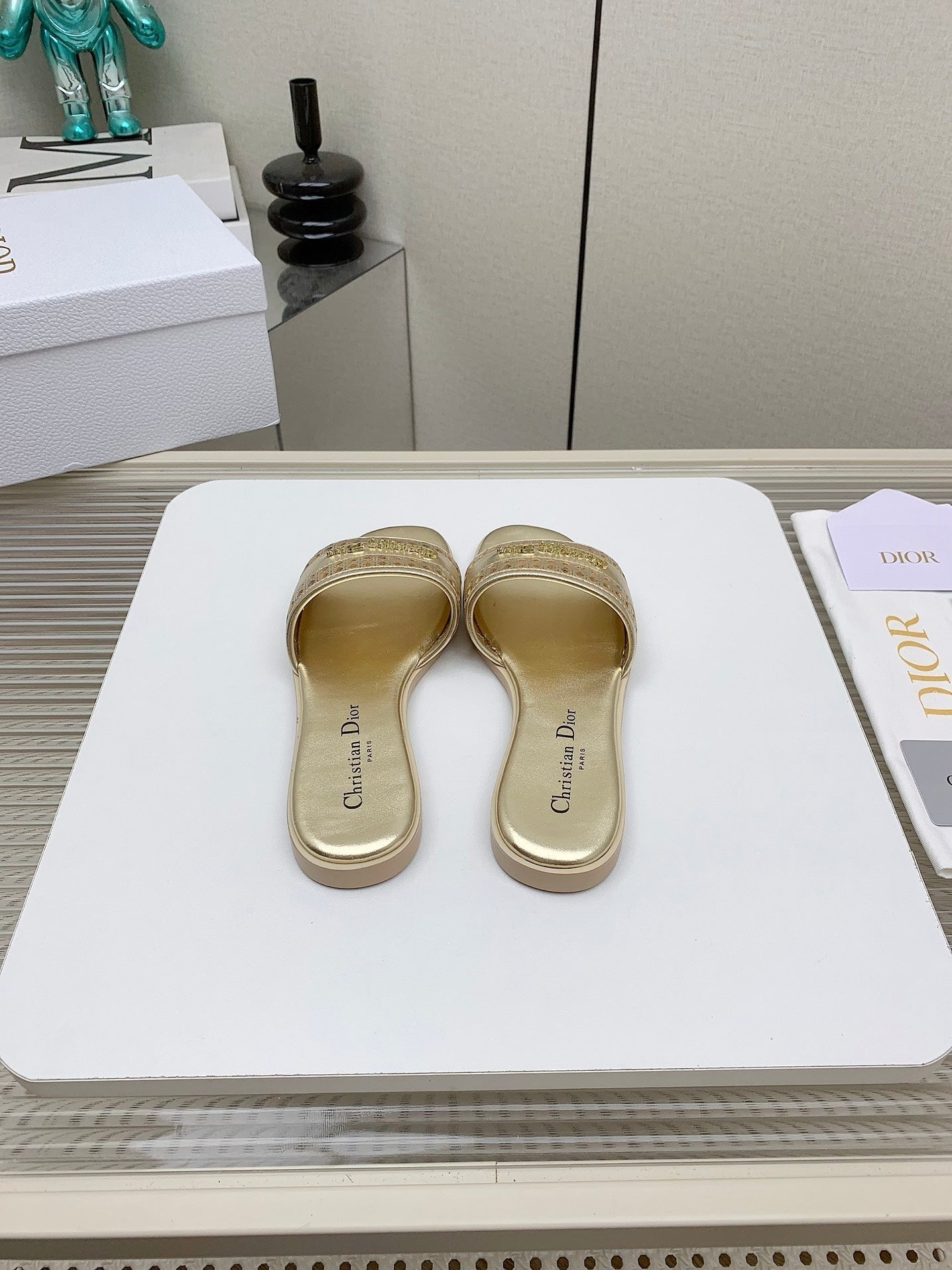 CD D-Lane Slide In Light Gold Cowhide 106285