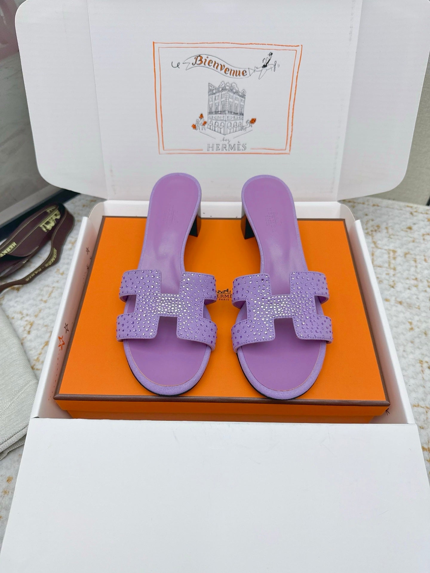 HM 26ss Oran Sandals 50 Purple Crystal Suede Cowhide 625258