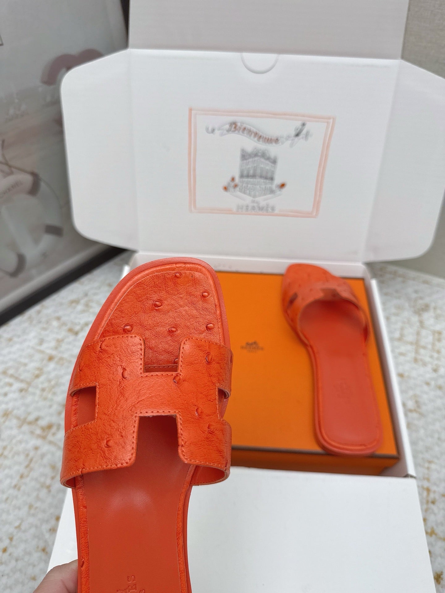 HM 26ss Oran Sandals Dark Orange Ostrich Leather 625105