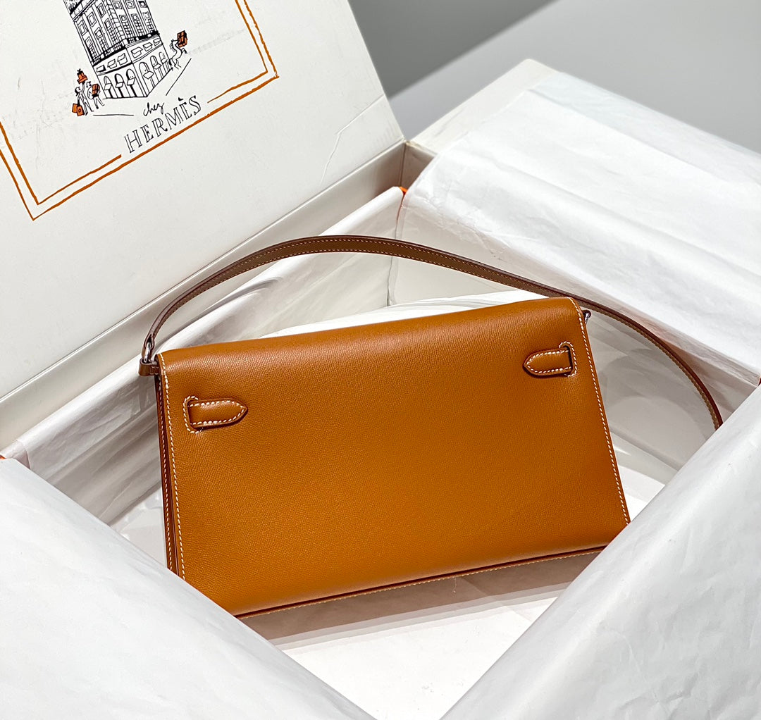 HM Kelly Elan 27cm Leather Shw