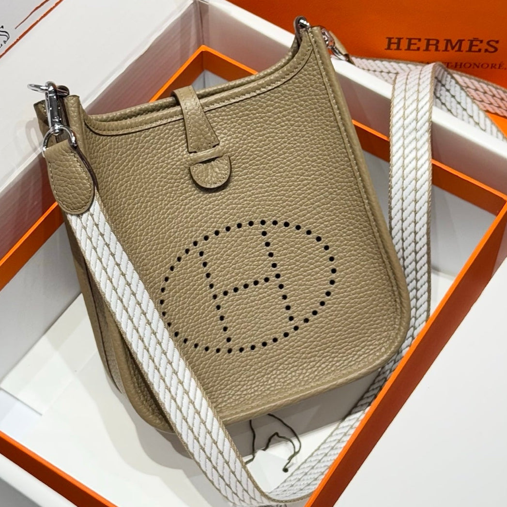 Hermes Evelyn 18 Bag Epsom Leather