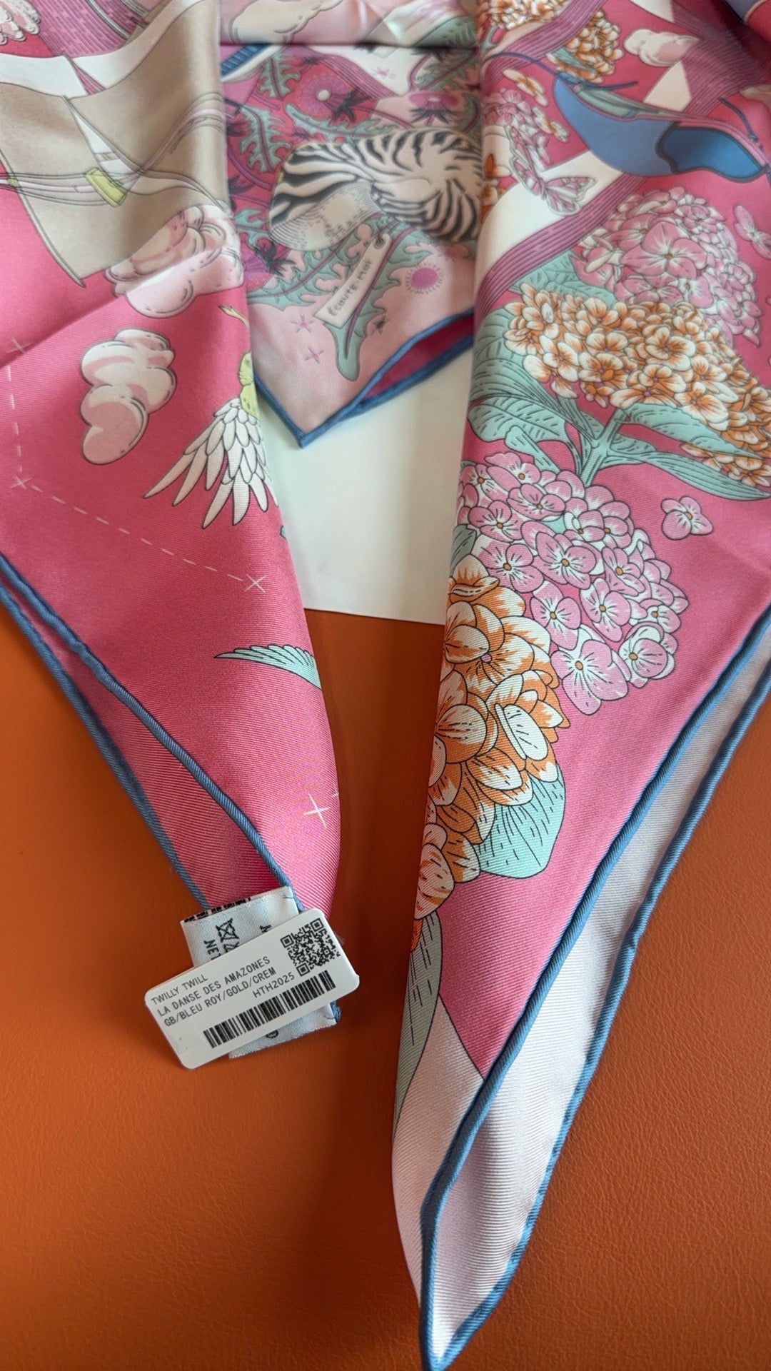 HM 26s 90 Scarf Pink Colorful Mulberry Silk 153388