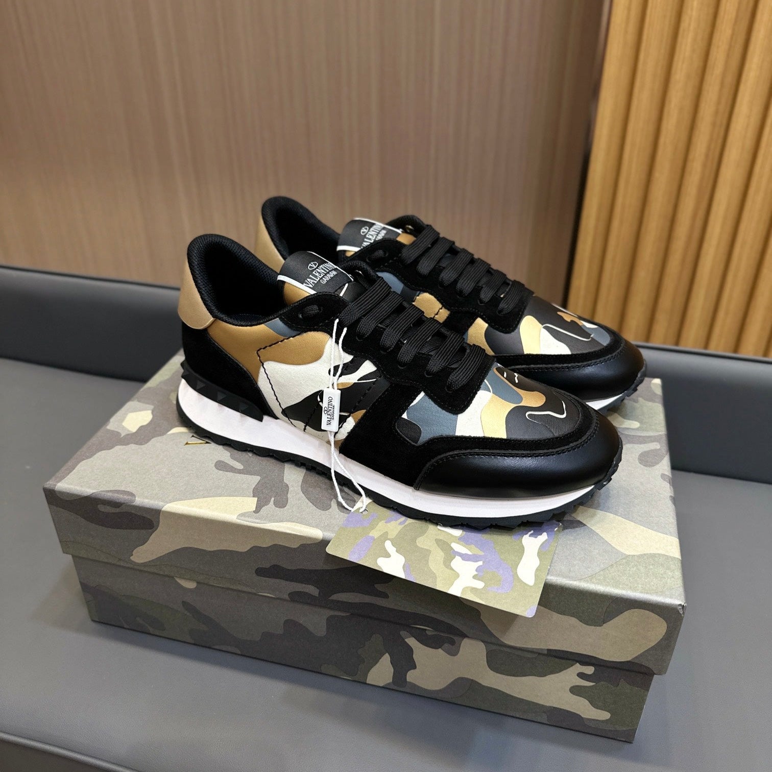 VT 25 Rockrunner Sneaker Camouflage  Sheepskin 349045